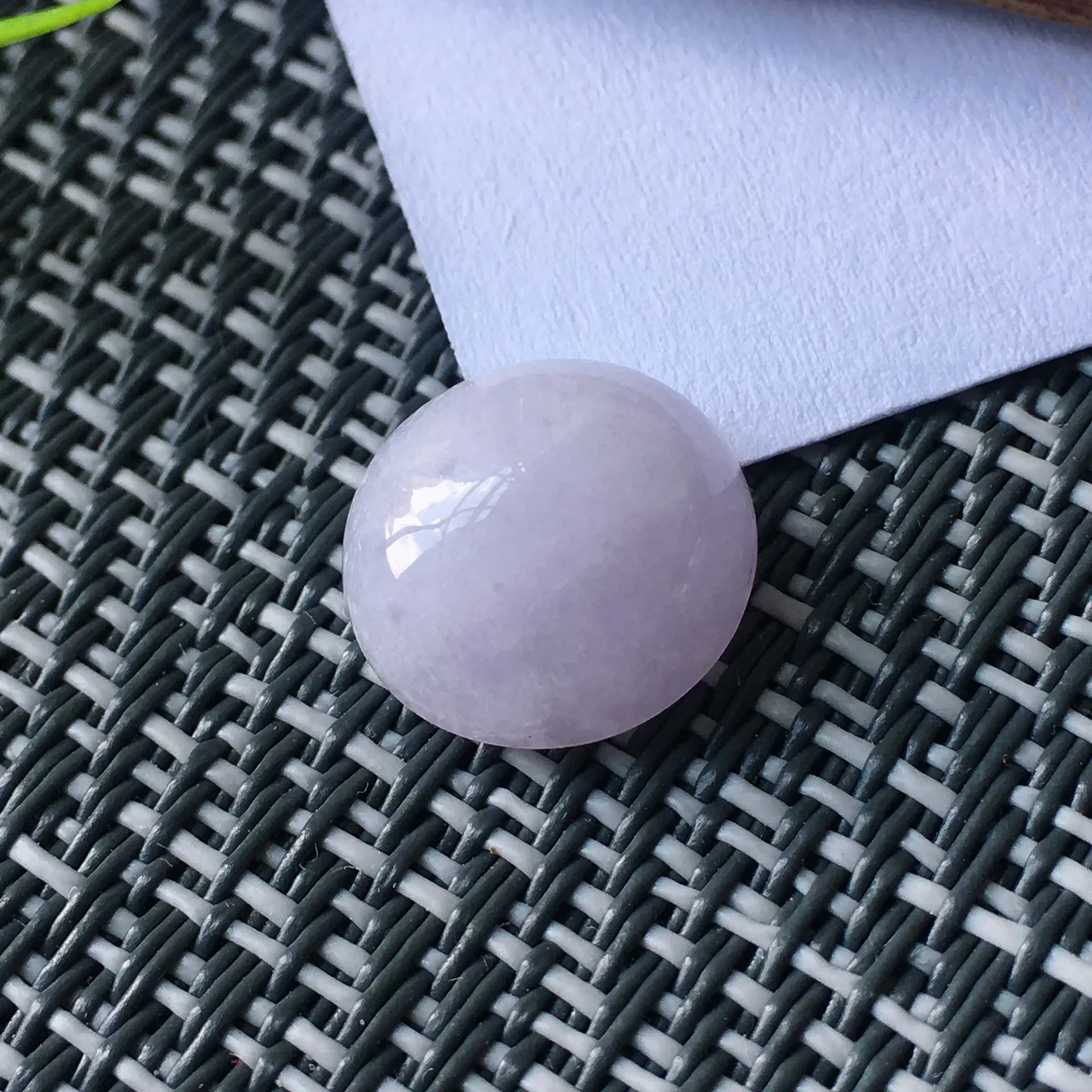 天然A货翡翠浅紫罗兰蛋面，种水好玉质细腻