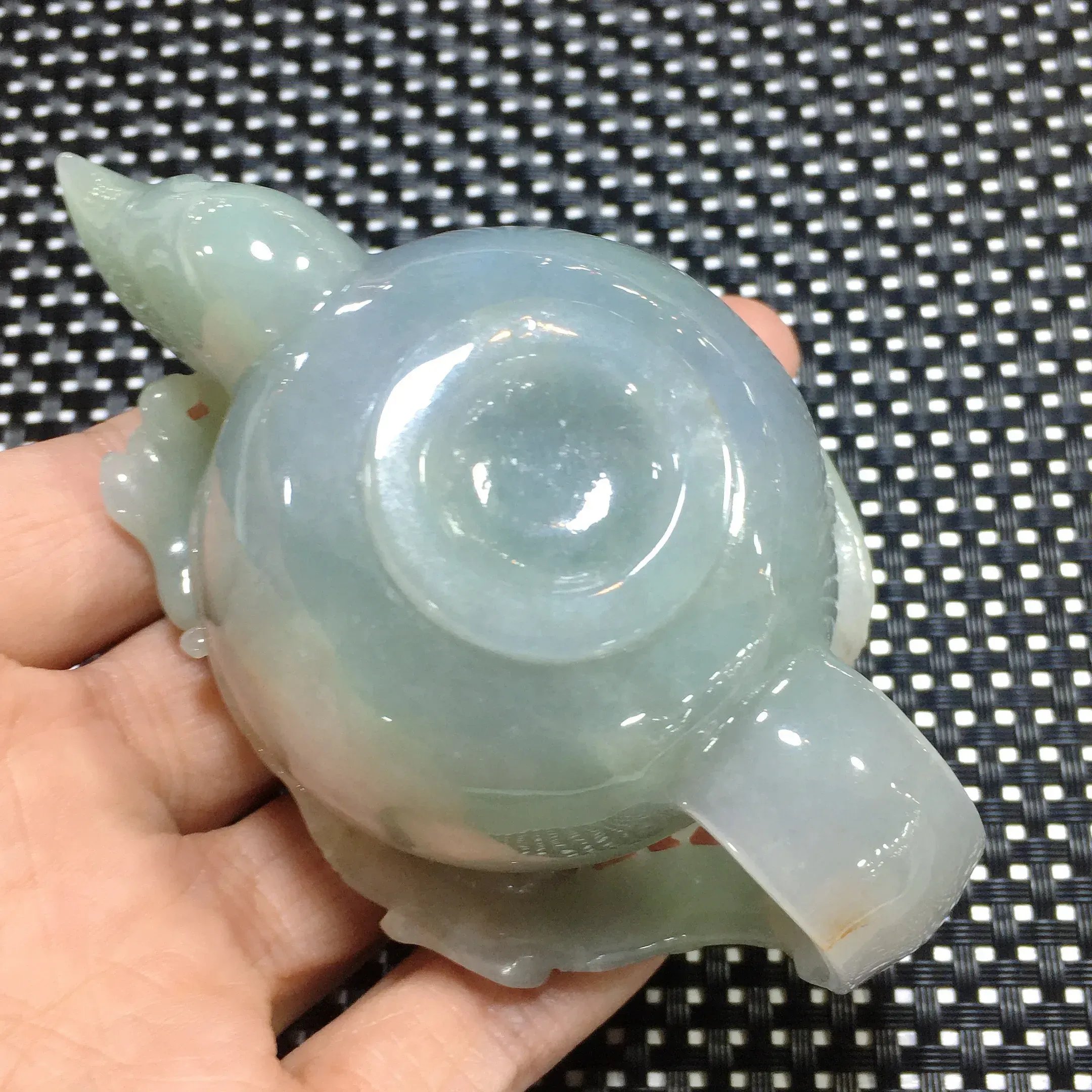 精美茶壶摆件 尺寸103-61-53毫米 雕工精湛
