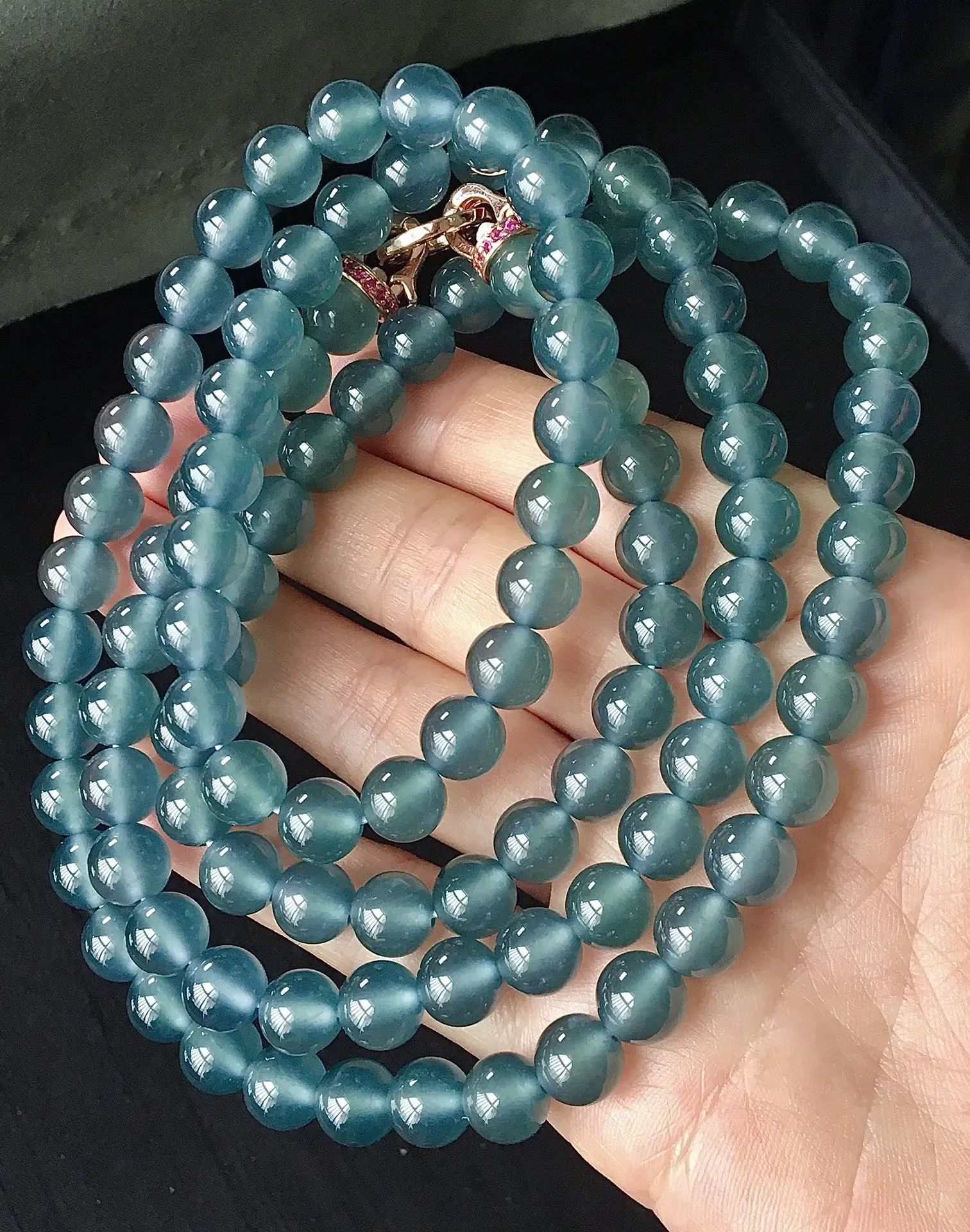 .玻璃种蓝水珠链，饱满无裂，色泽艳丽，水润细腻，尺寸7.7-108颗，编号329