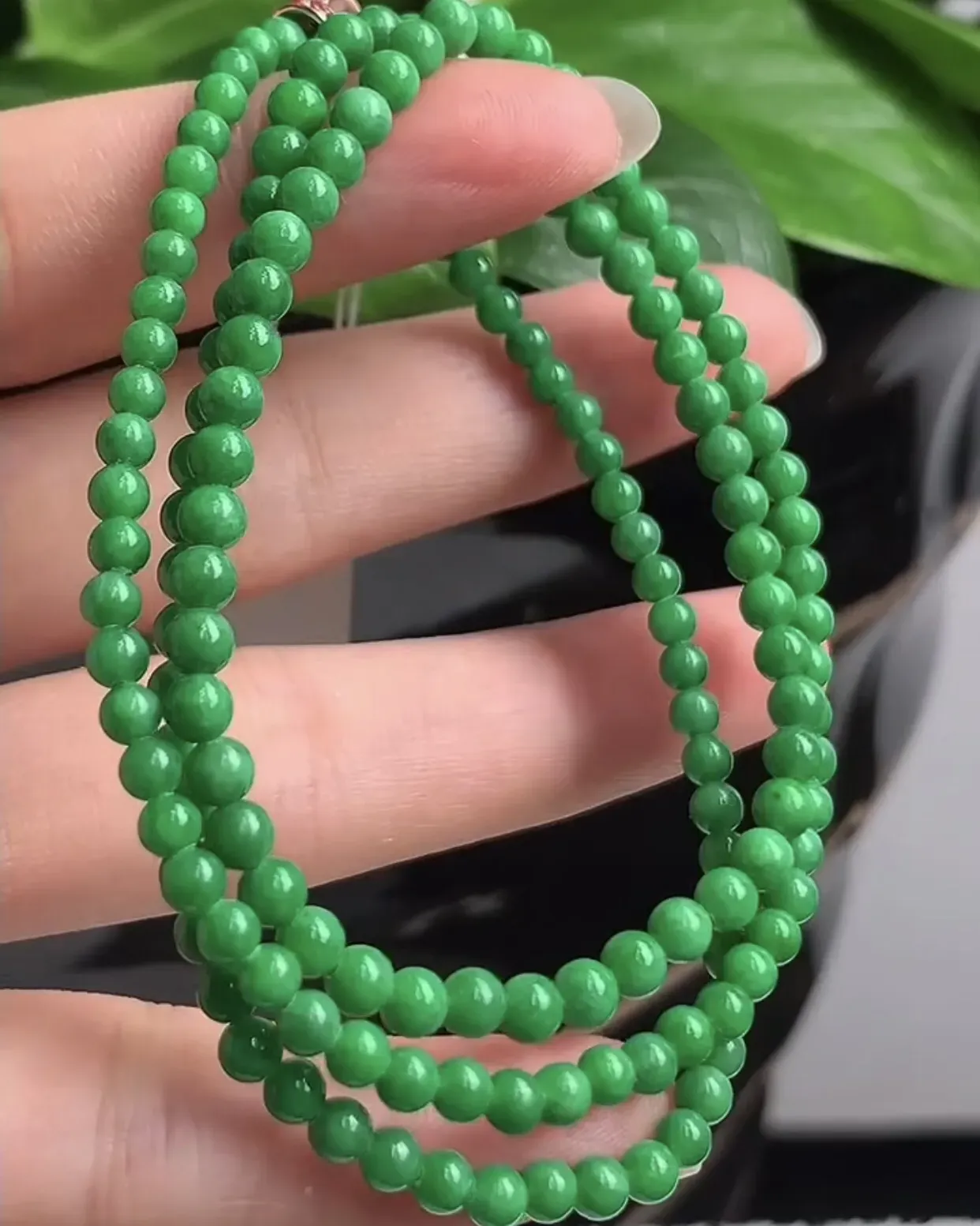 天然A货翡翠老坑种阳绿圆珠项链毛衣链153颗 尺寸3.8mm