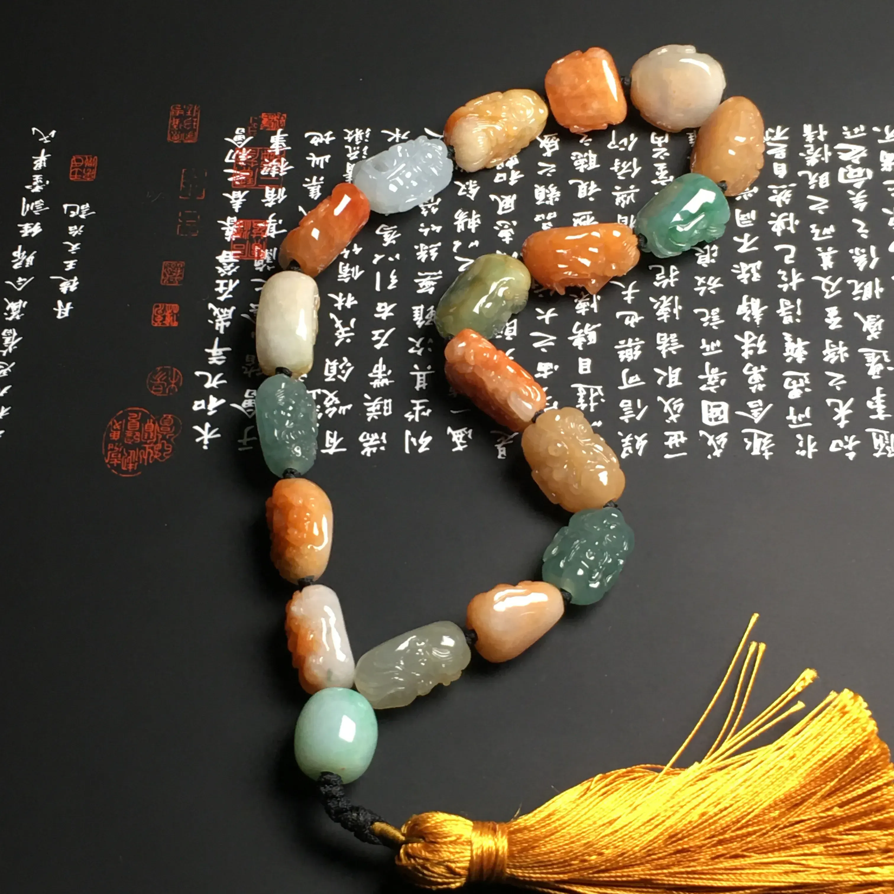 糯化种多彩十八罗汉手串/手把件 色彩艳丽 质地细腻 雕工精湛 款式时尚 最大颗粒尺寸22-17-13