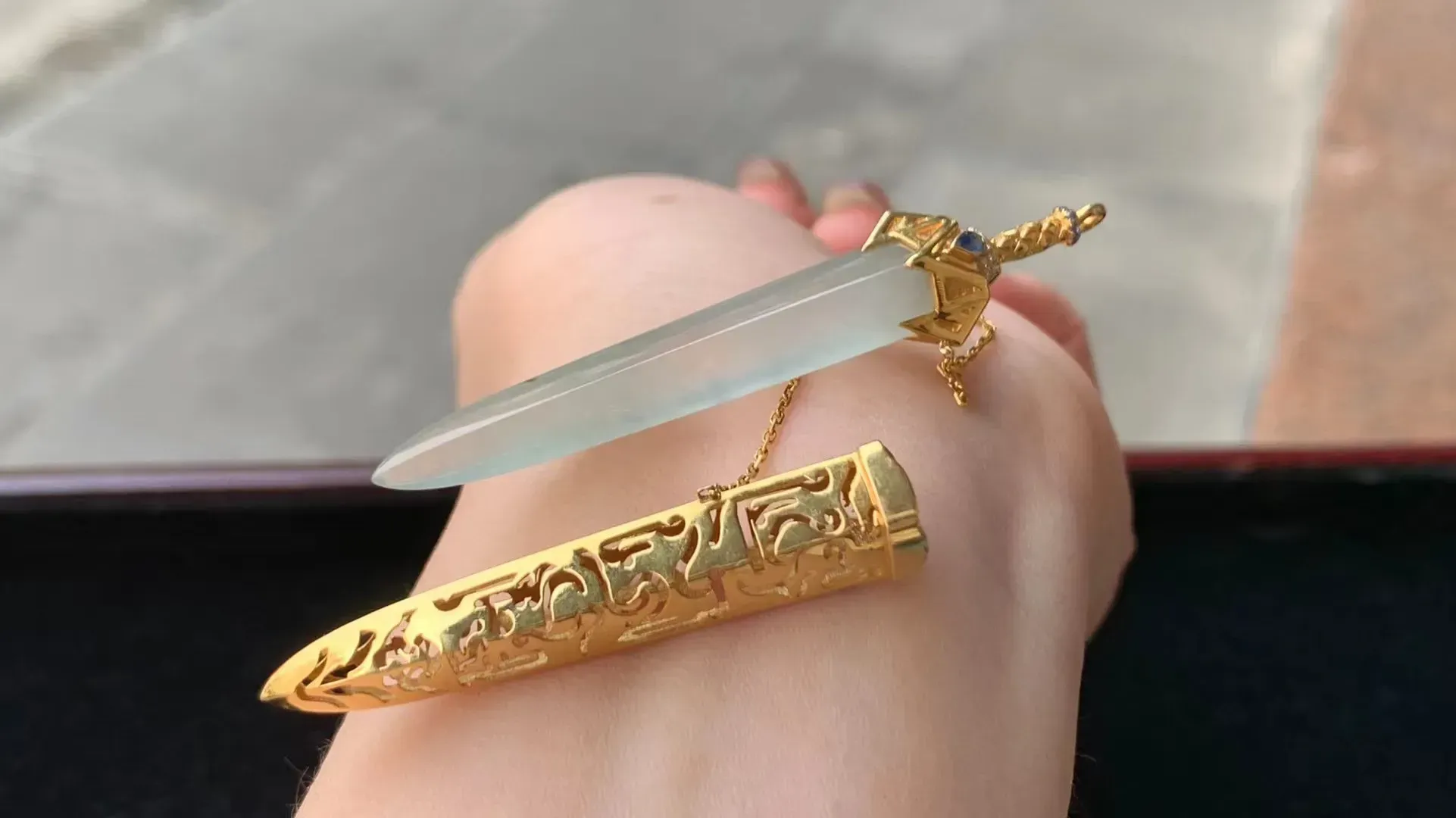 冰种尚方宝剑，真金镶嵌，独特精致 含金67.2/13.3/9.3，