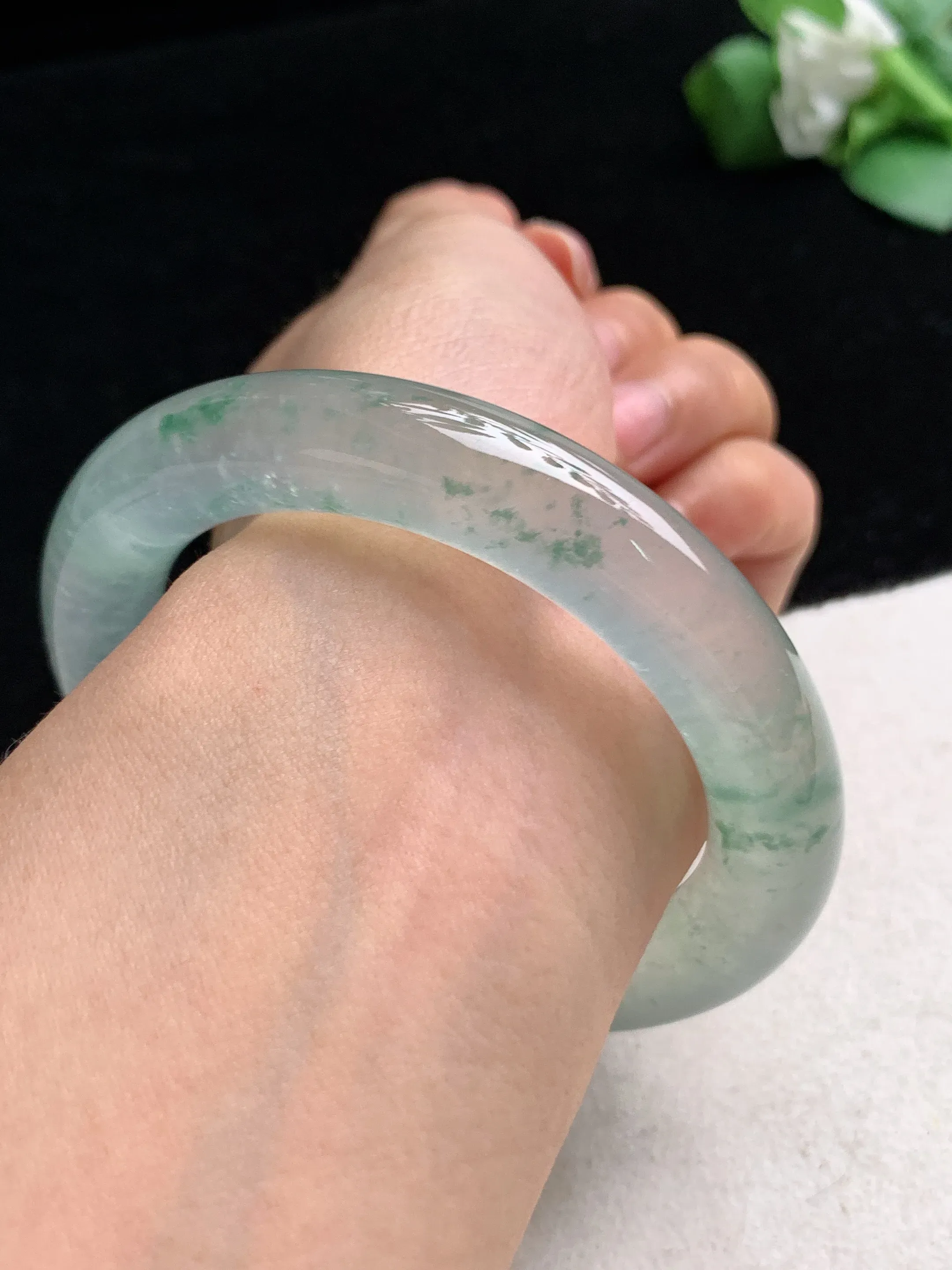天然A货翡翠老坑高冰种冰飘花圆条手镯55-56圈口