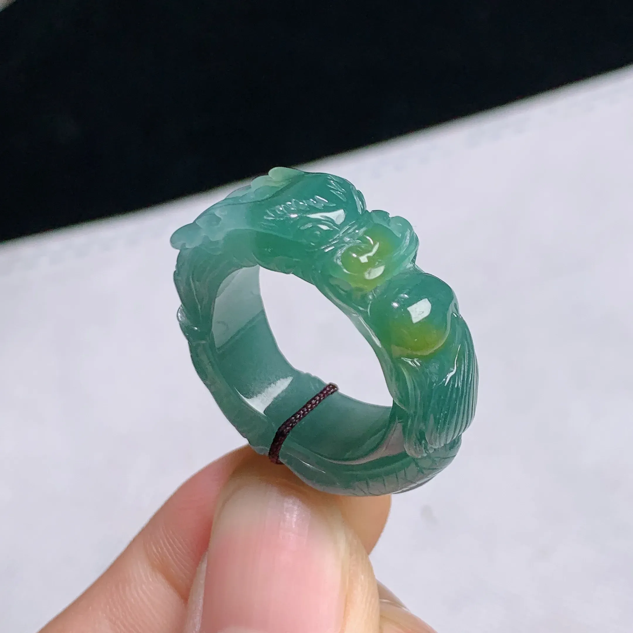 天然A货翡翠冰润双彩蓝水盘龙戒指 整体尺寸:19.2/8.8/6mm