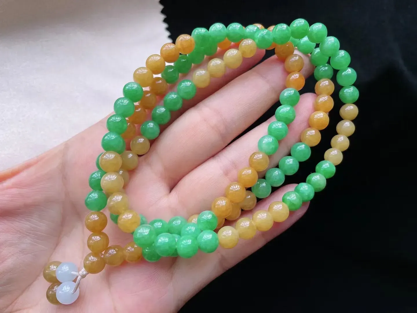 细糯种黄加绿佛珠项链 玉质细腻 色彩艳丽