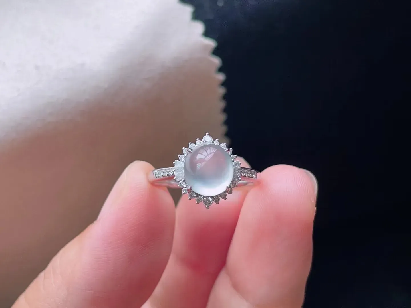 【限时特惠】玻璃种精美蛋面女戒