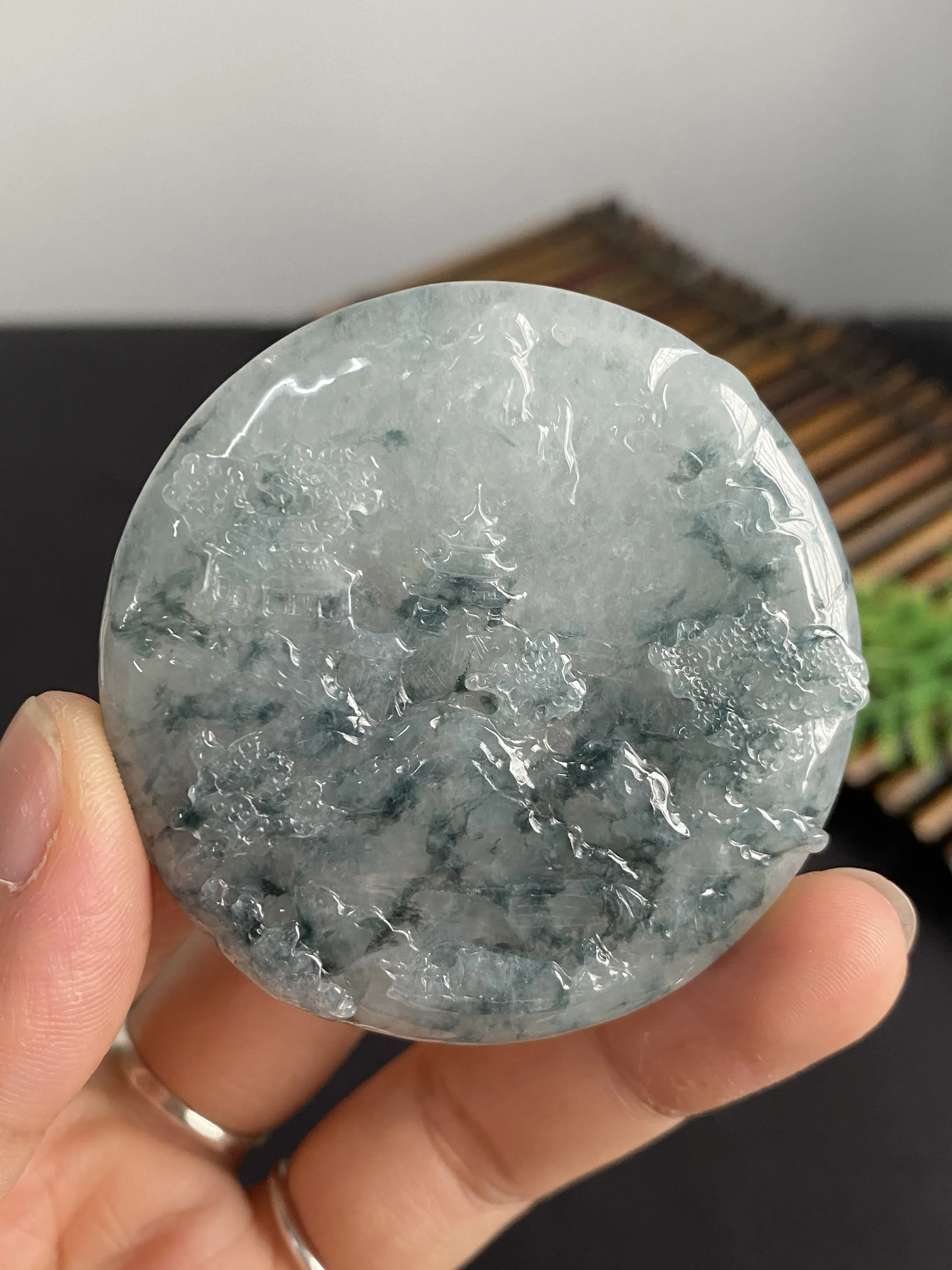 翡翠吊坠