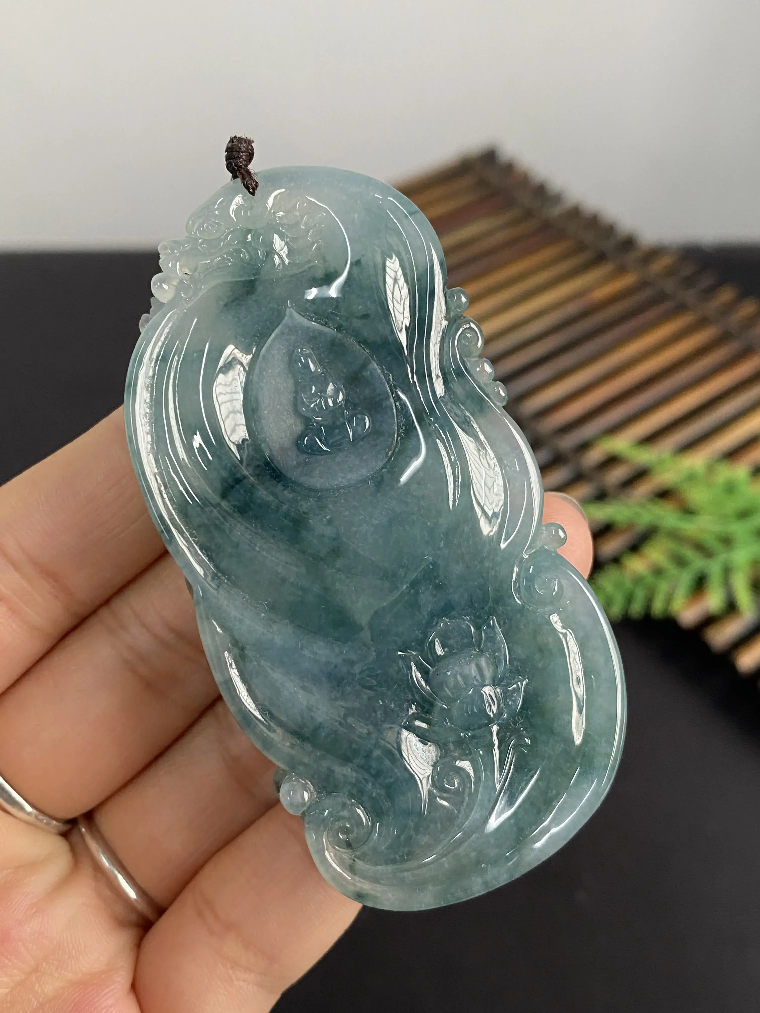 翡翠吊坠