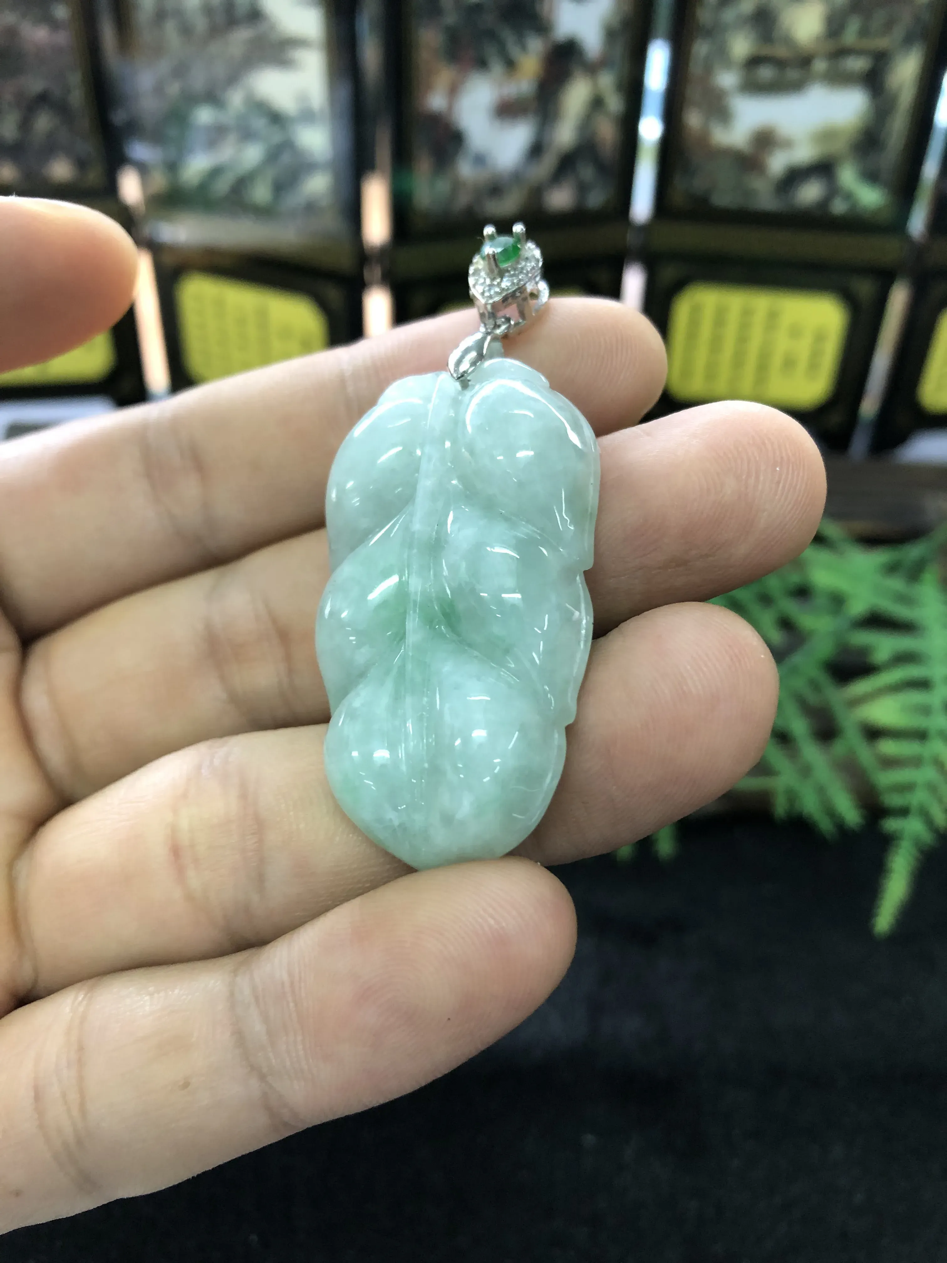 翡翠吊坠