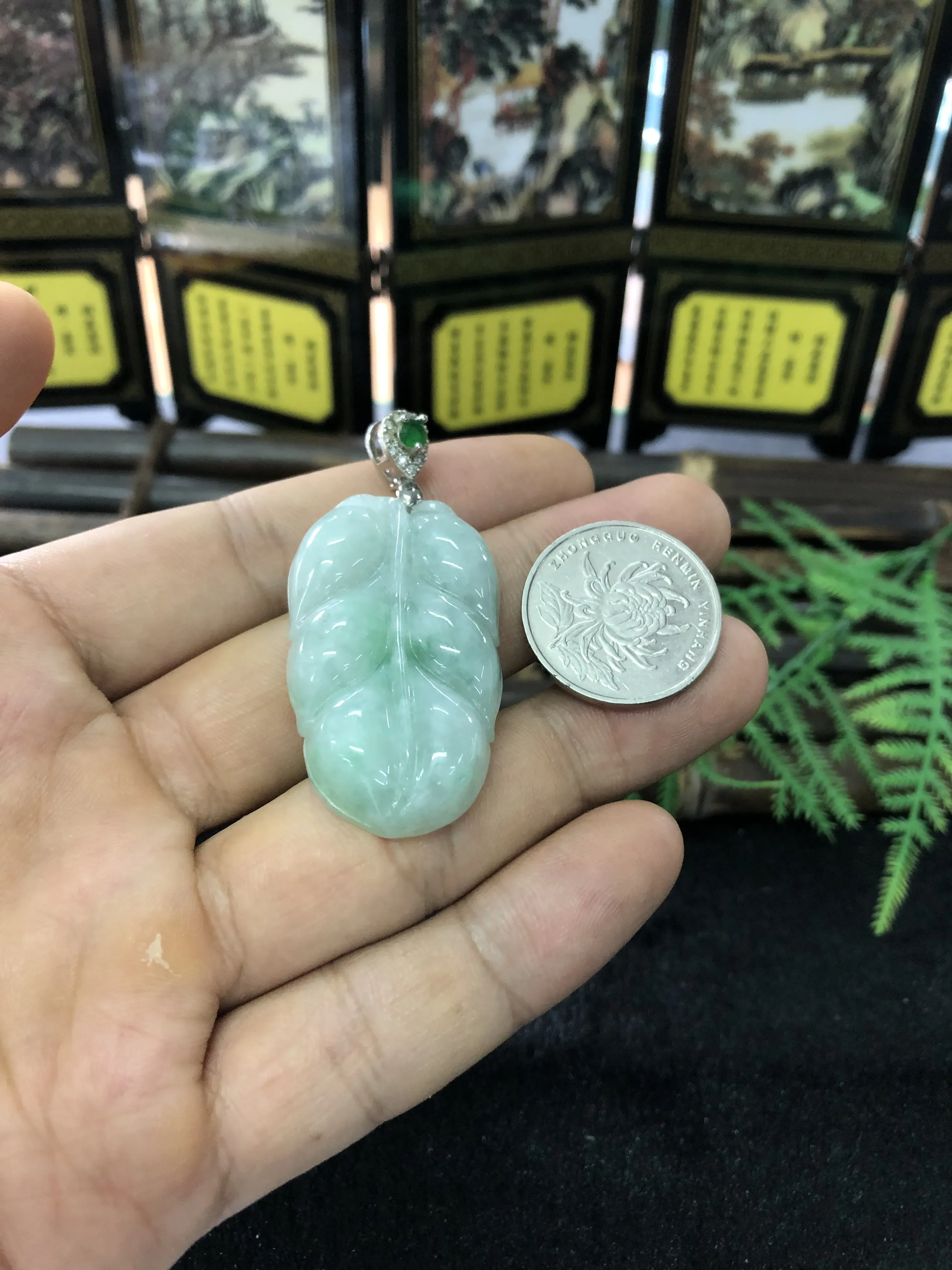 翡翠吊坠