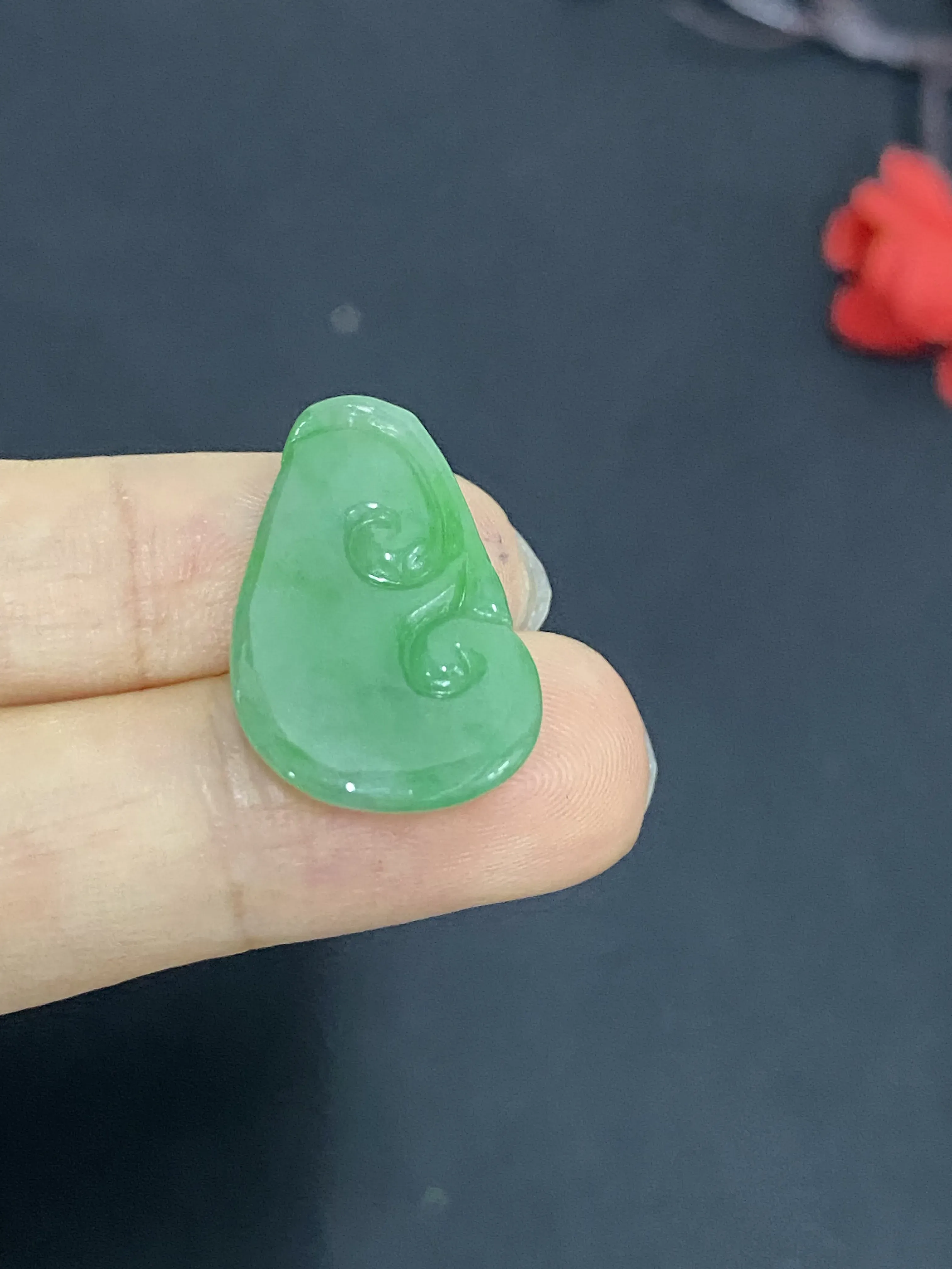 翡翠吊坠