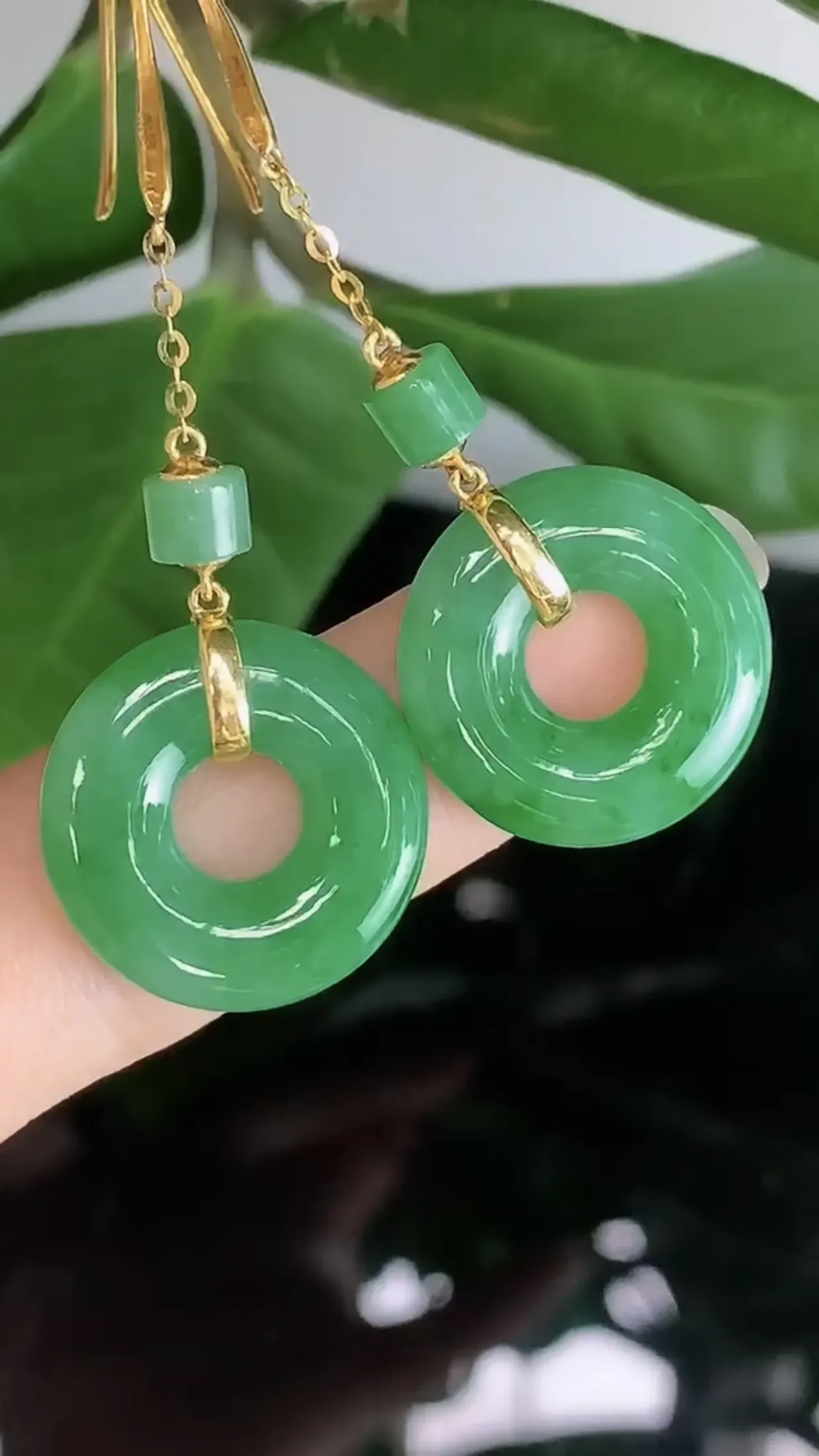 天然A货翡翠18k金冰糯种飘绿胶感子母平安扣耳坠 裸石取一18-3.6mm
