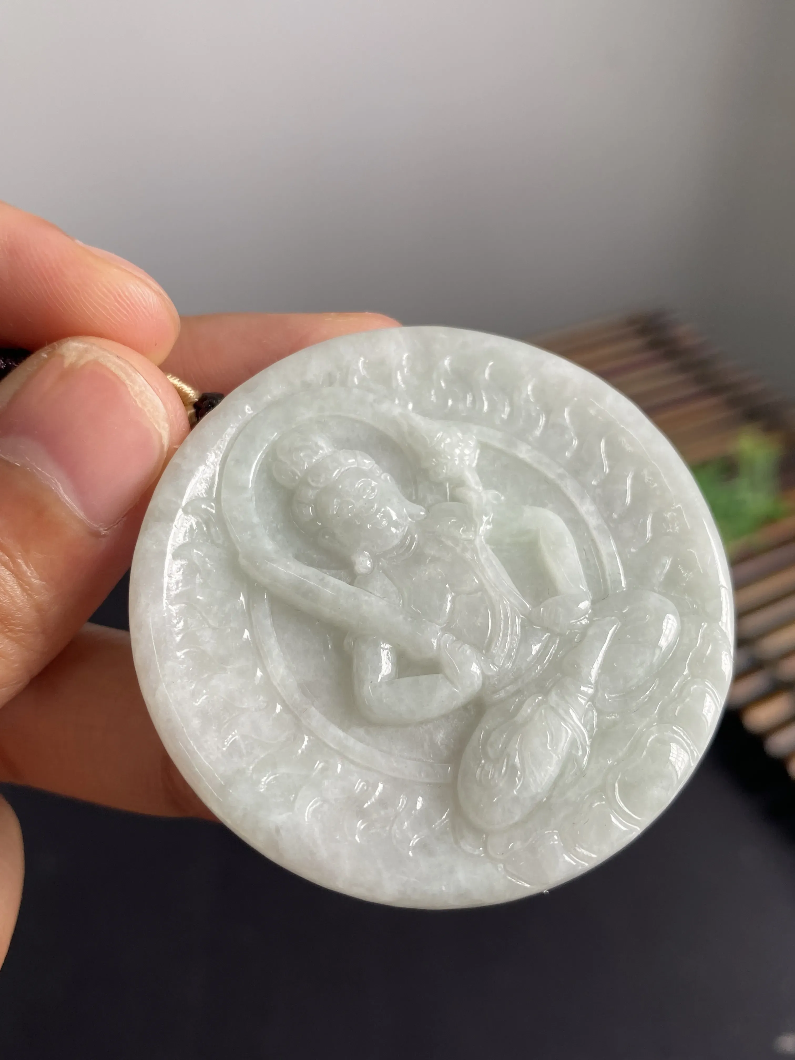 翡翠吊坠