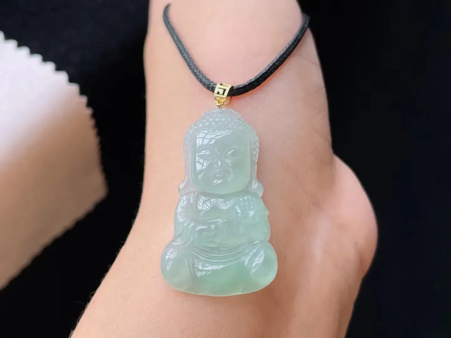冰糯种晴底宝宝佛吊坠