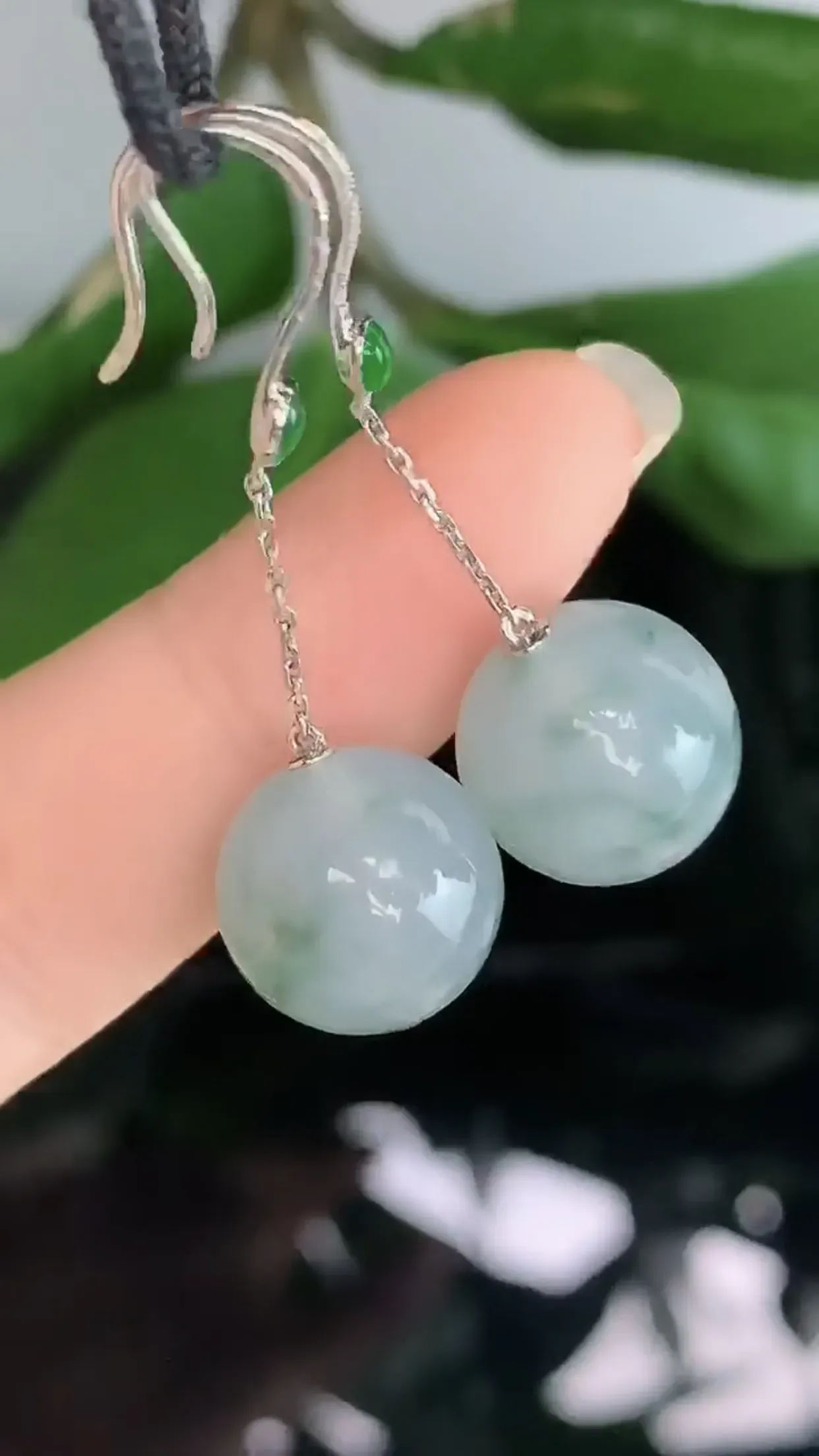 天然A货翡翠18k金冰糯种飘花胶感圆珠耳勾一对 裸石取一12mm