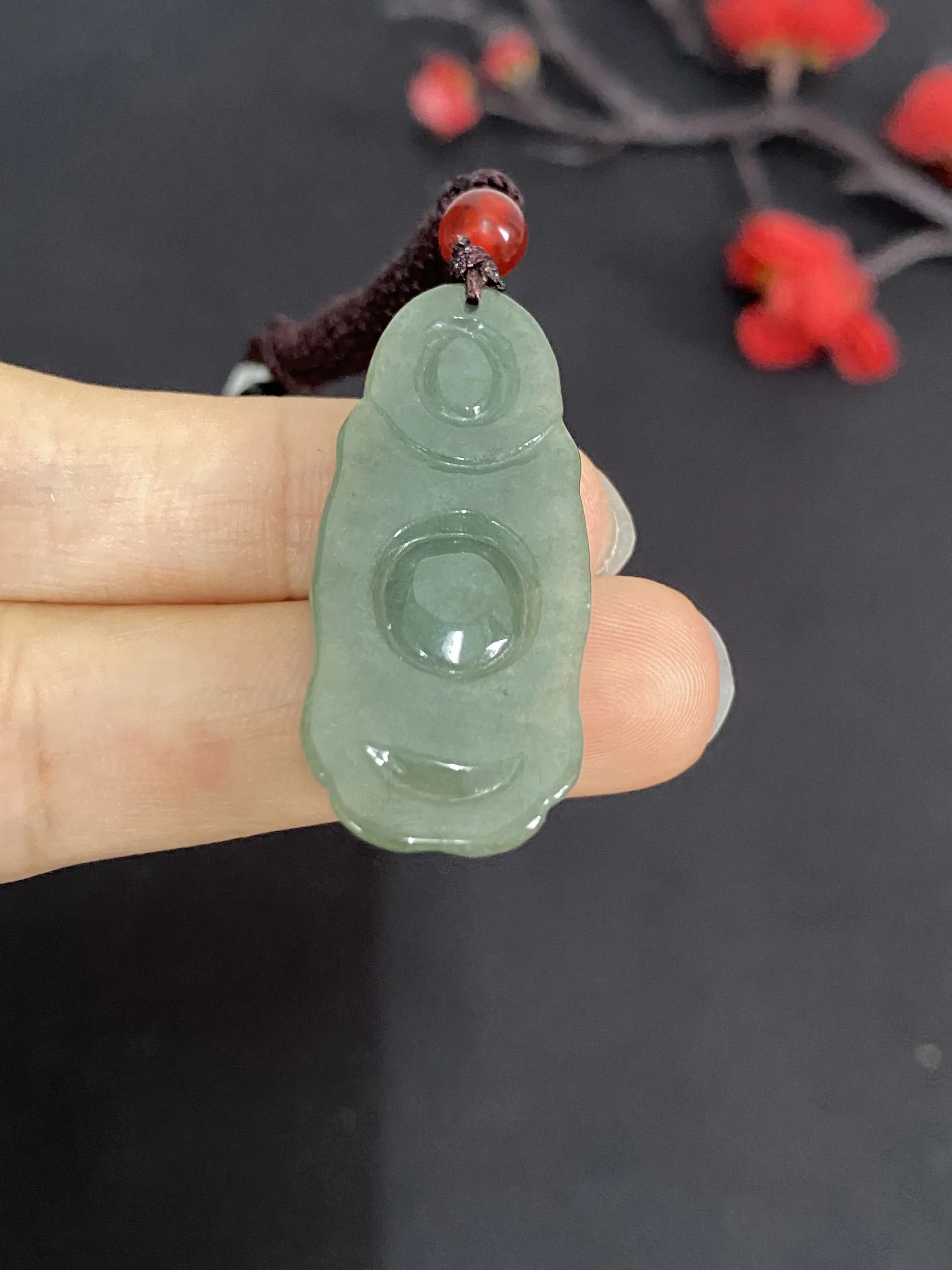 翡翠吊坠，立体佛公，湖水蓝