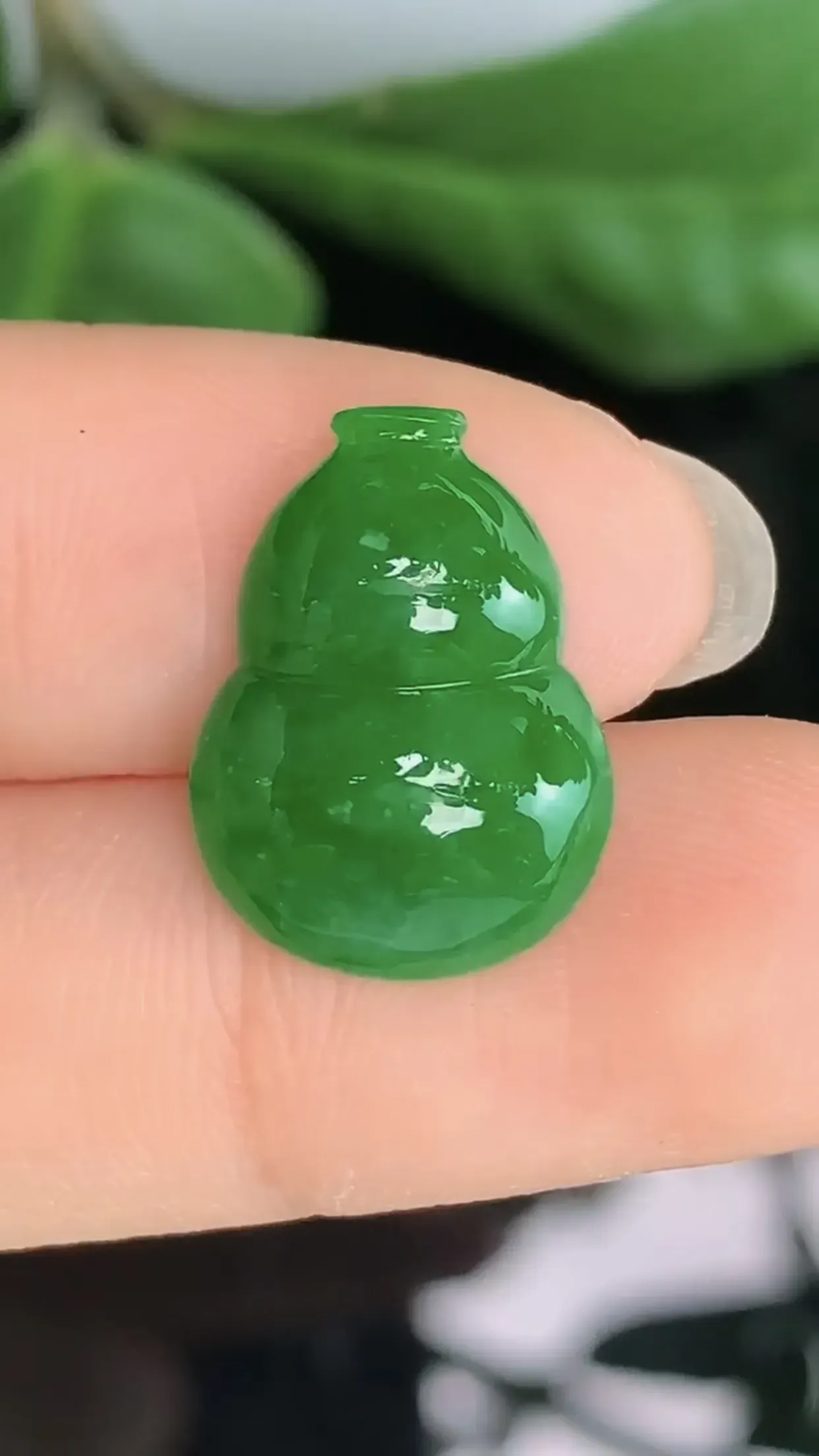 天然A货翡翠冰糯种满绿葫芦蛋面裸石 可代镶嵌 尺寸18-13-5.5mm