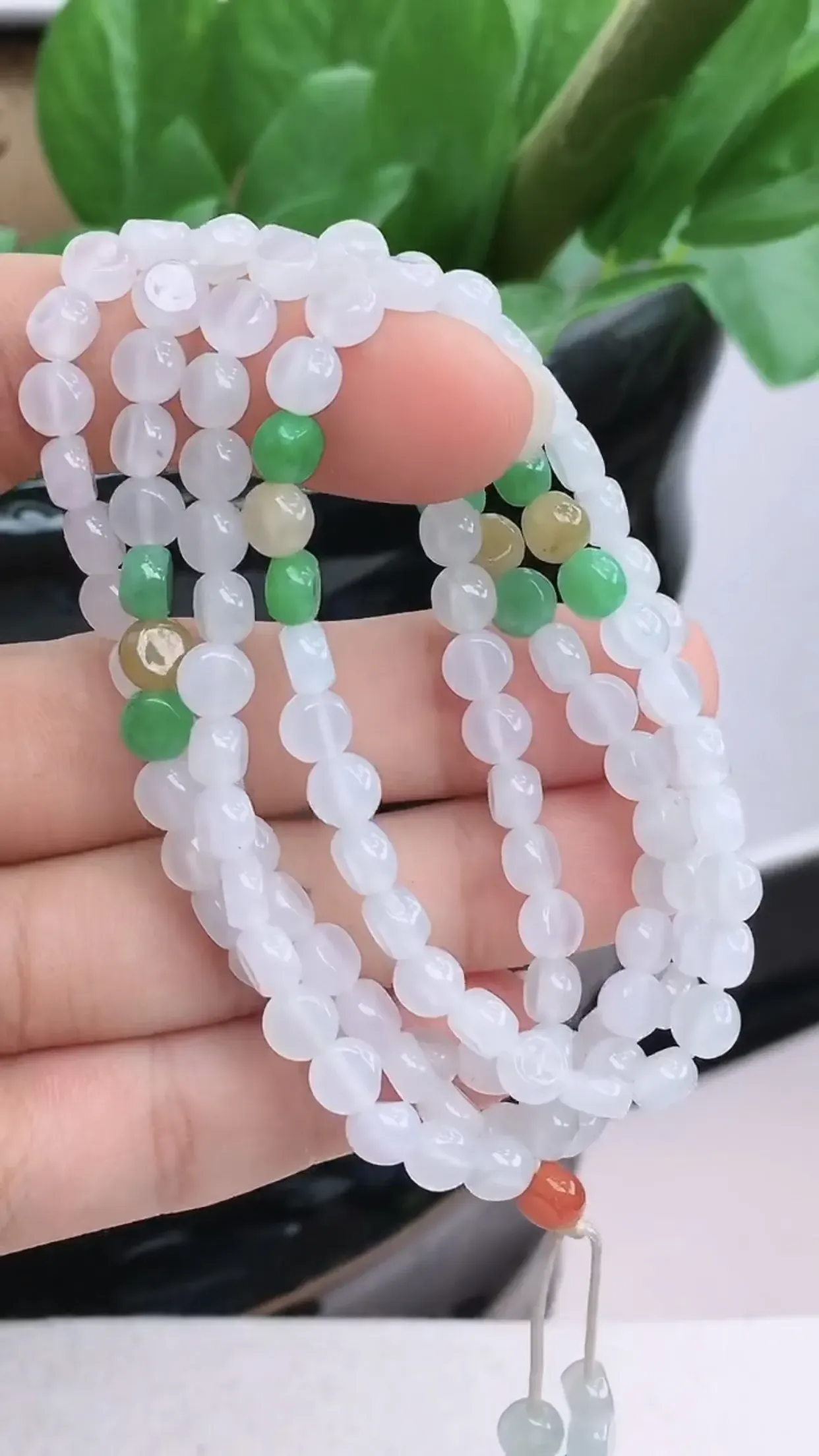 老坑种起胶三彩无事珠项链 尺寸：5mm 138颗