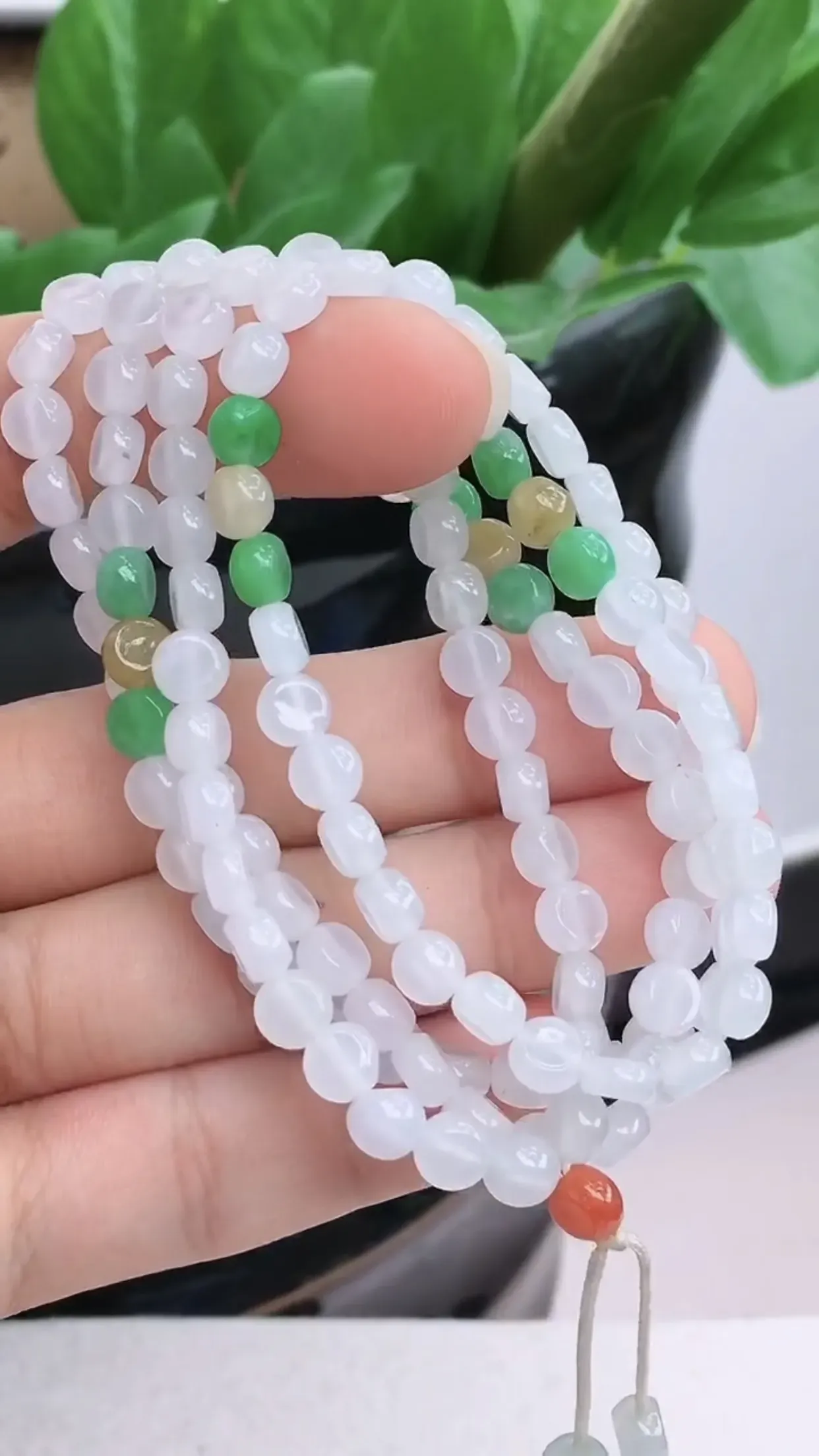 老坑种起胶三彩无事珠项链 尺寸：5mm 138颗