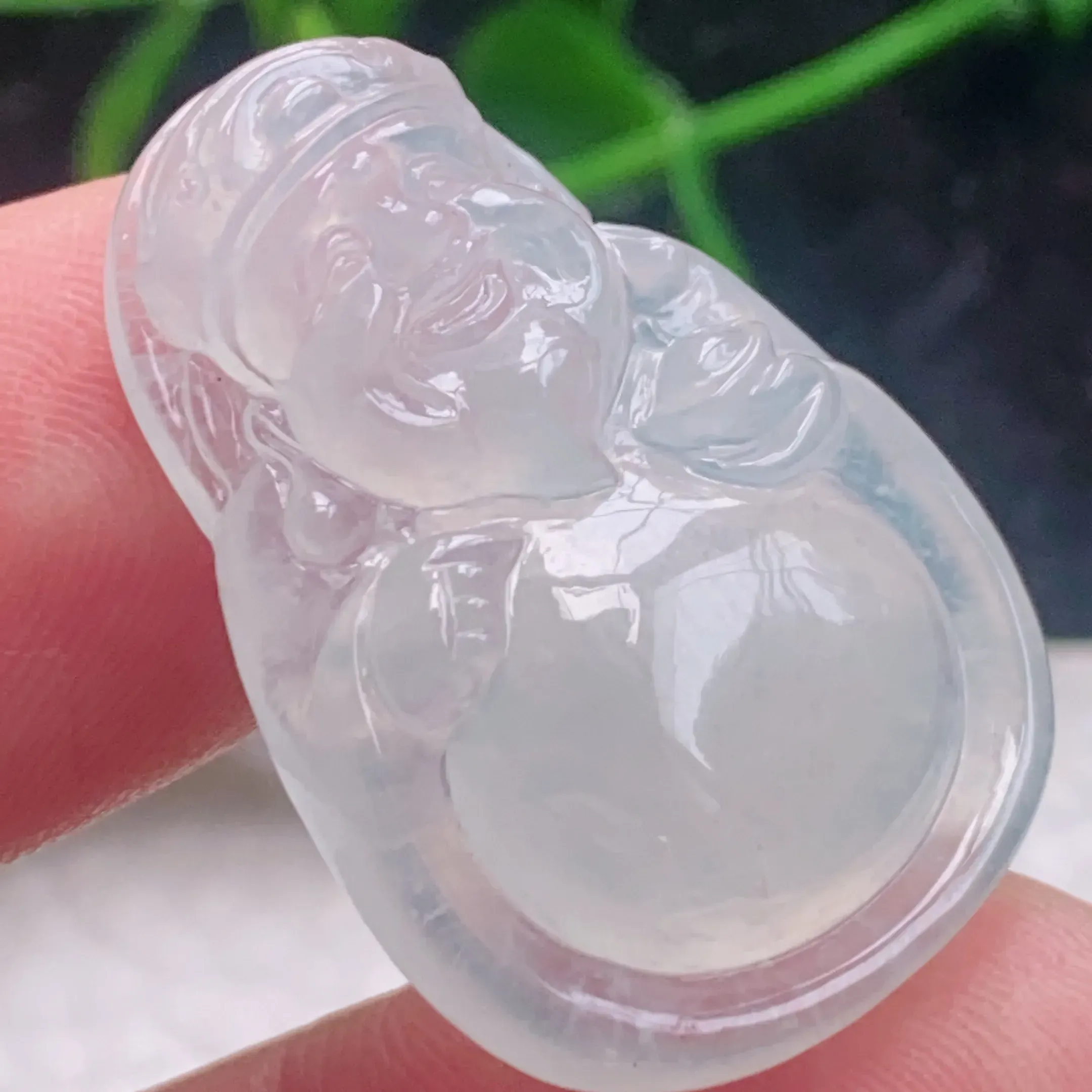 自然光实拍！冰种白冰财神爷吊坠，种老水足  玉质细腻.揭阳工雕工精美，佩戴高雅迷人！zyt 尺寸31.5*23*6.5mm，未打孔