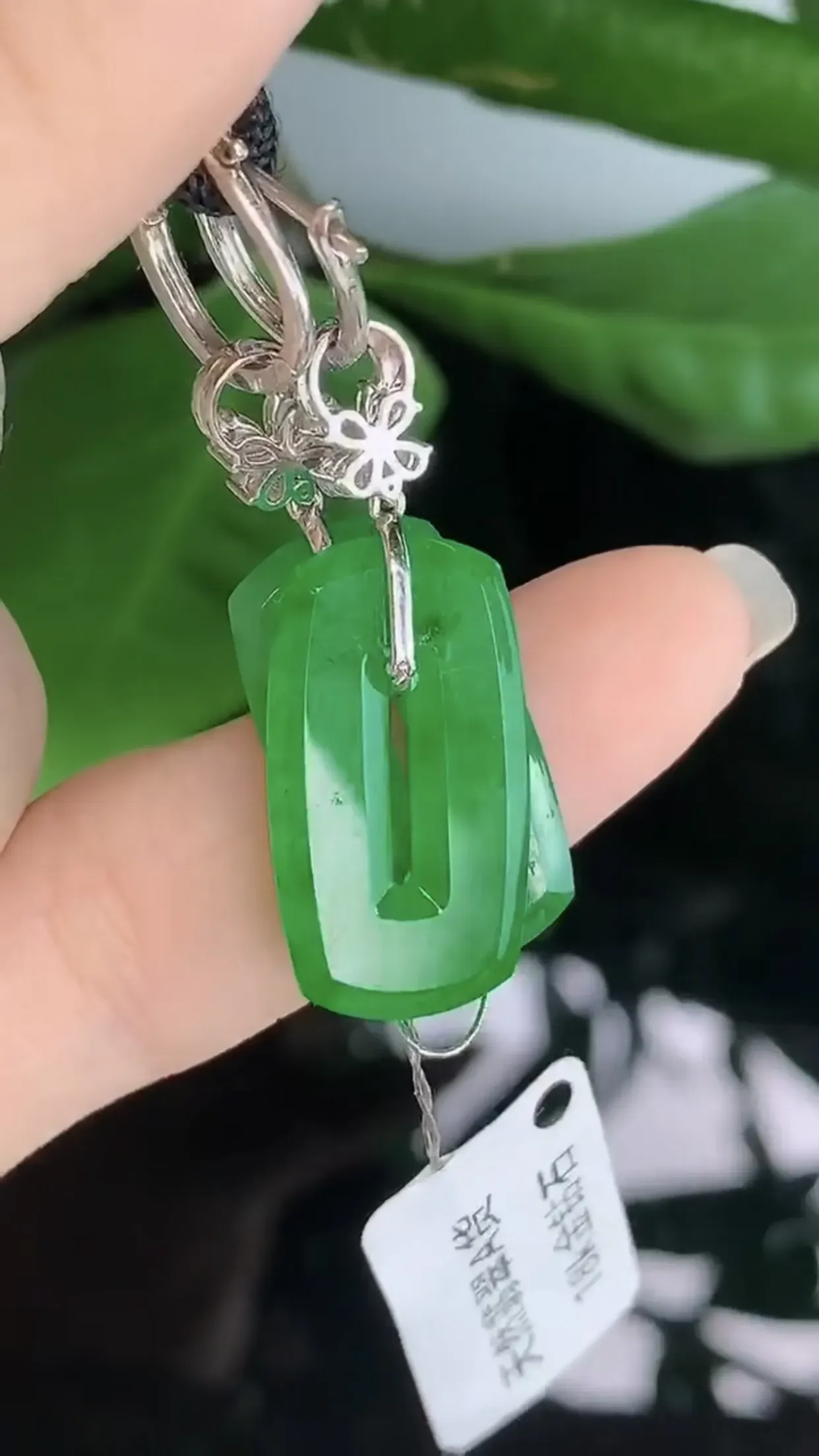 【限时特惠】天然A货翡翠18k金冰糯种飘绿胶感福贝耳坠一对 裸石取一22-12.5-2.2mm