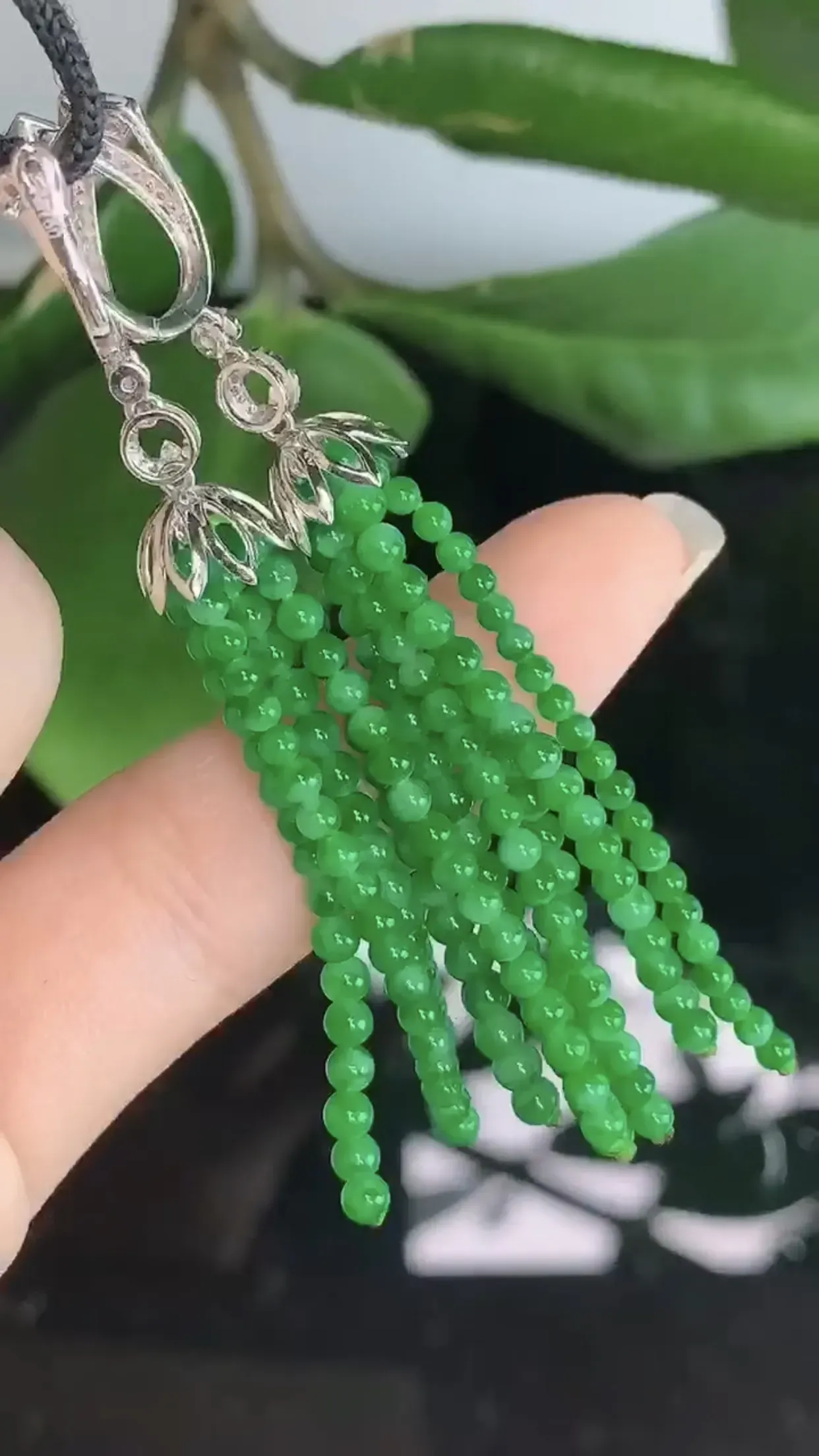 【限时特惠】天然A货翡翠18k金冰糯种飘阳绿全胶感圆珠耳坠一对 裸石取一2.8mm