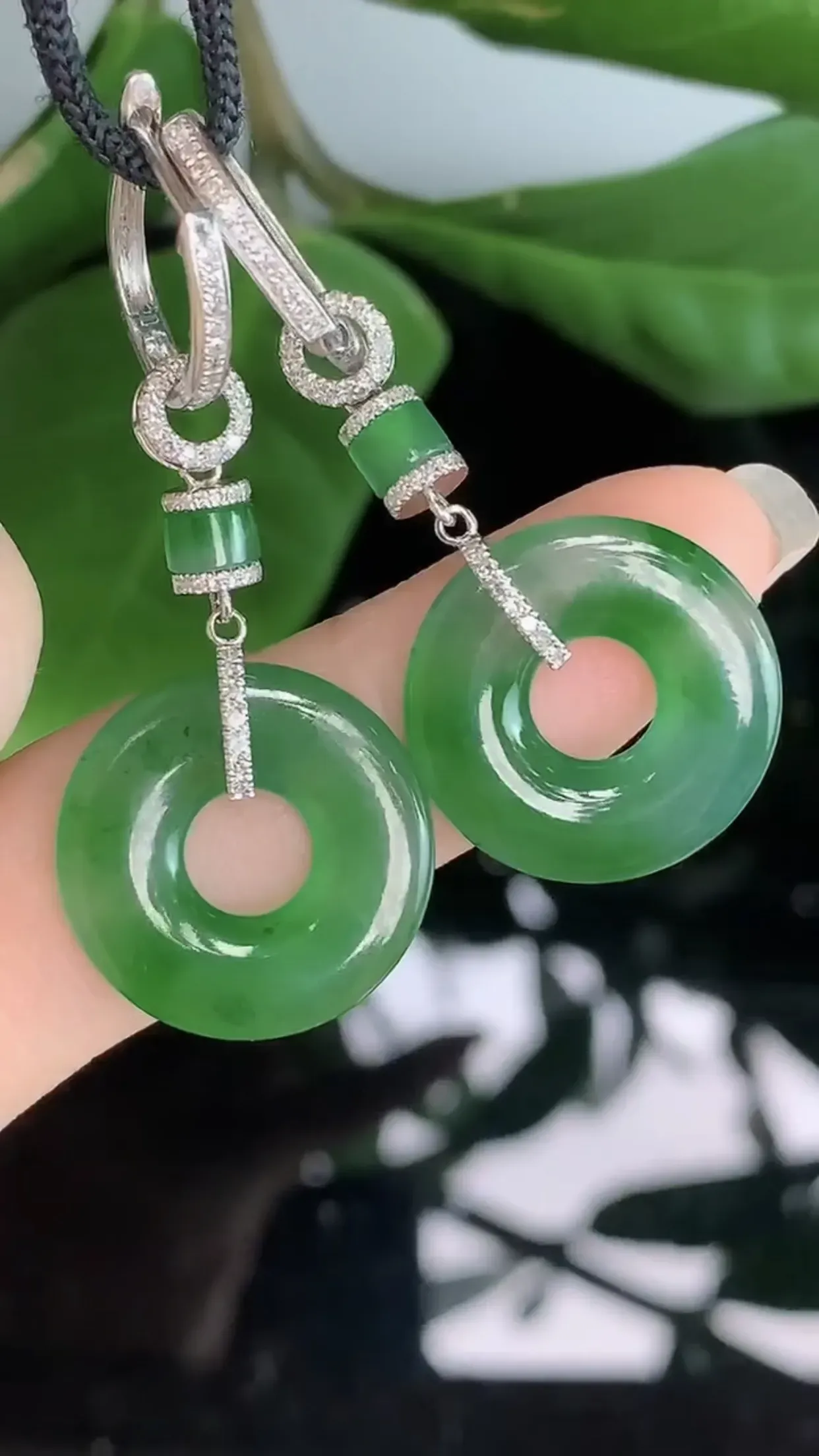 天然A货翡翠18k金冰润飘绿胶感子母平安扣耳坠一对 裸石取一18.4-3mm