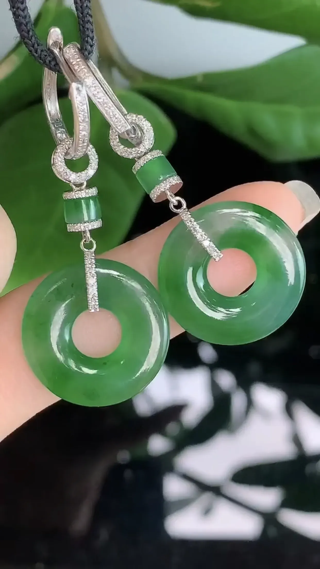 天然A货翡翠18k金冰润飘绿胶感子母平安扣耳坠一对 裸石取一18.4-3mm