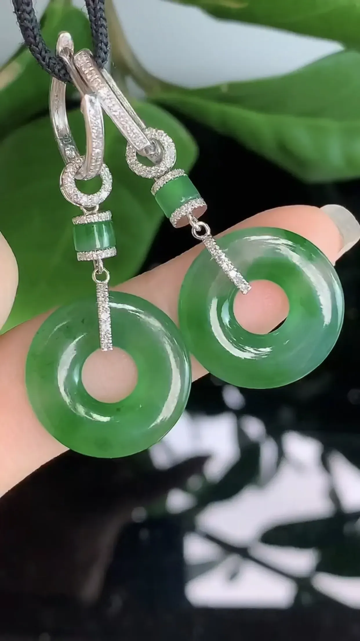 天然A货翡翠18k金冰润飘绿胶感子母平安扣耳坠一对 裸石取一18.4-3mm