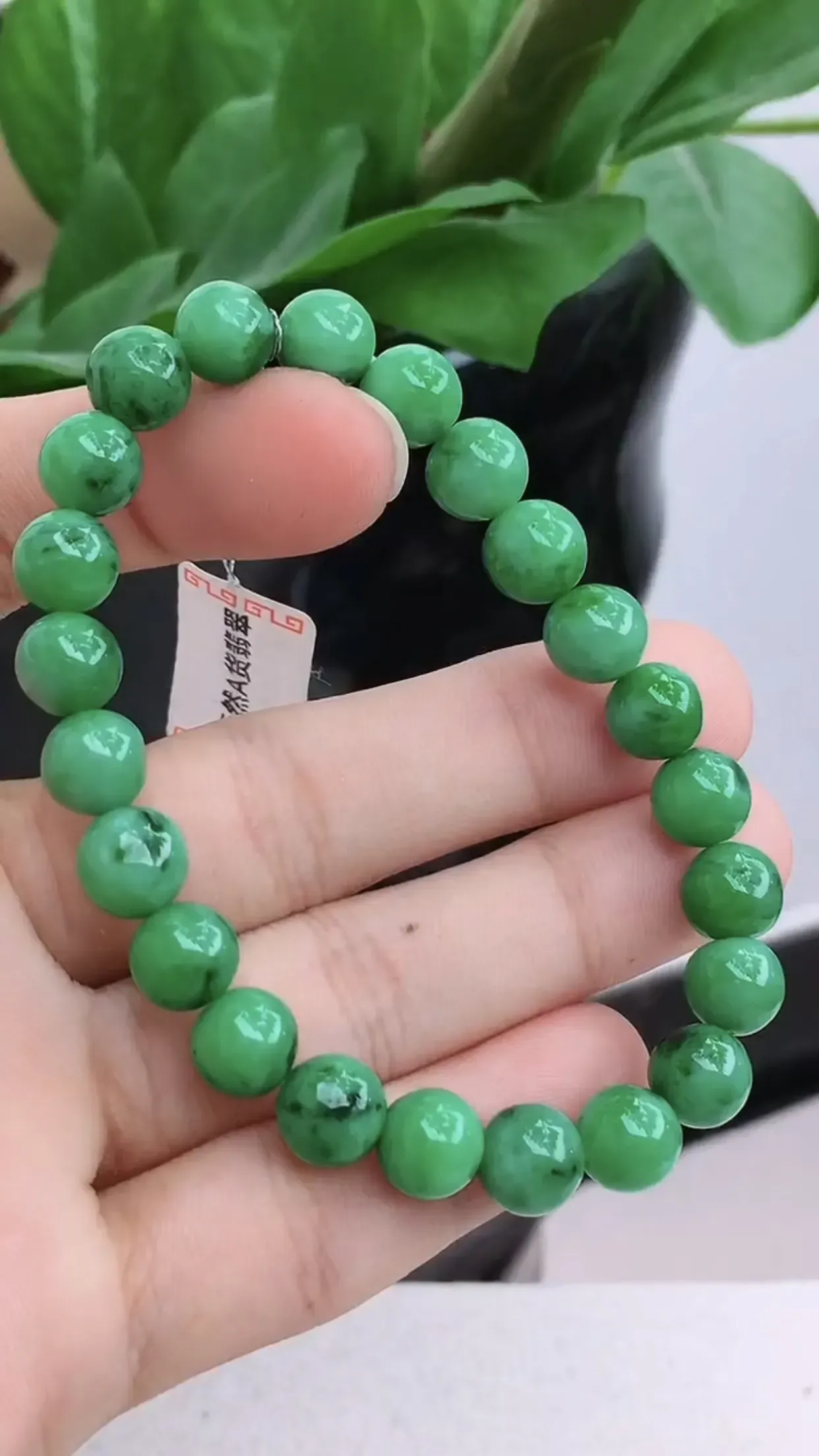 老坑种起胶飘绿圆珠手串手链 尺寸：8mm 共23颗