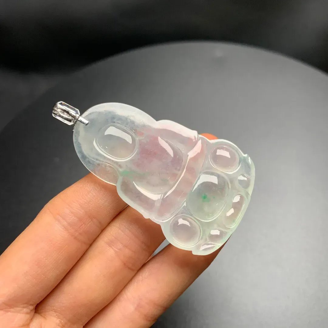 【限时特惠】高冰种莹润飘绿观音吊坠 种老冰透 起光起胶 端庄大气