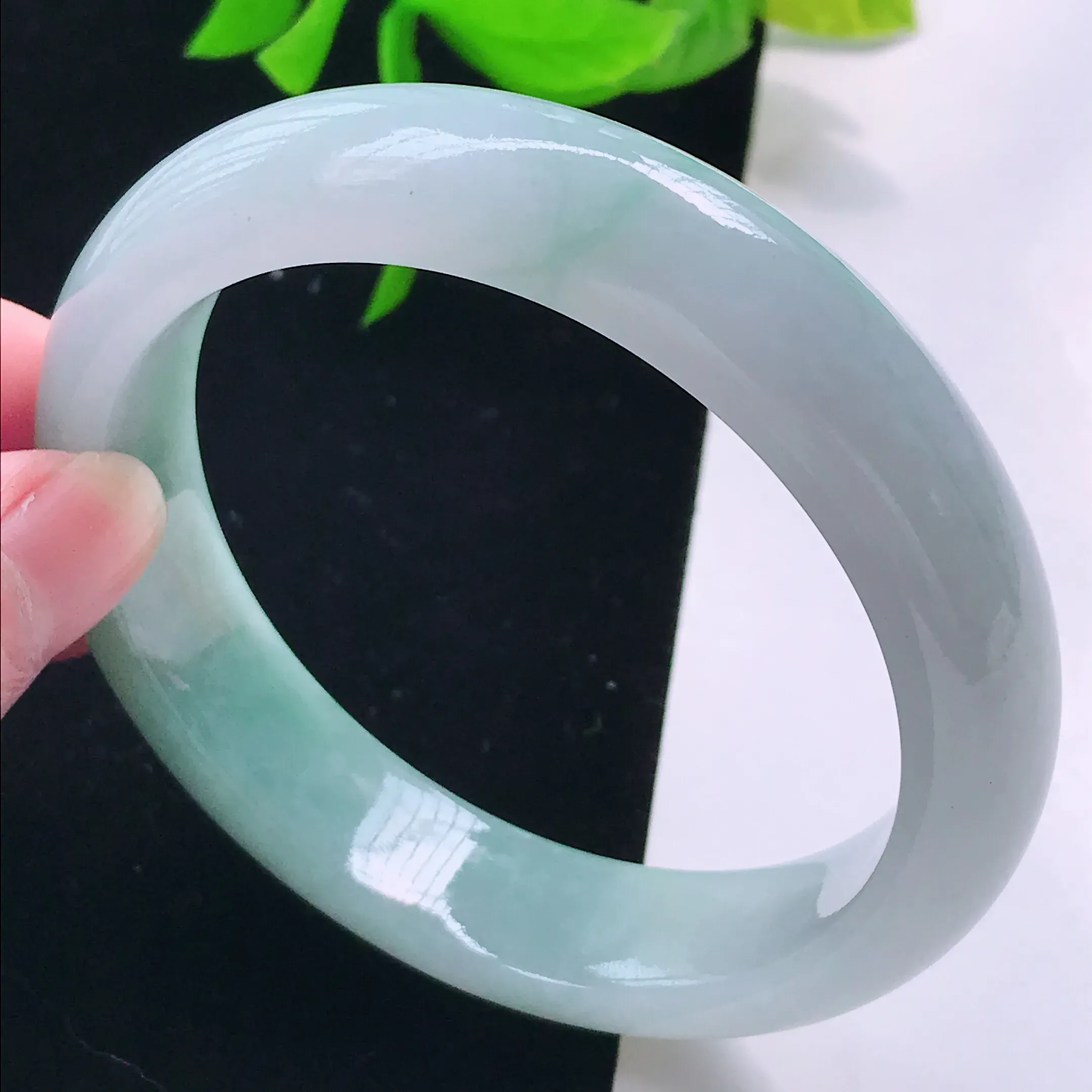 【限时特惠】正圈56.9mm a货翡翠飘花精美正圈翡翠手镯 圈口56.9/13.2/8.1 种老水足 上手漂亮
