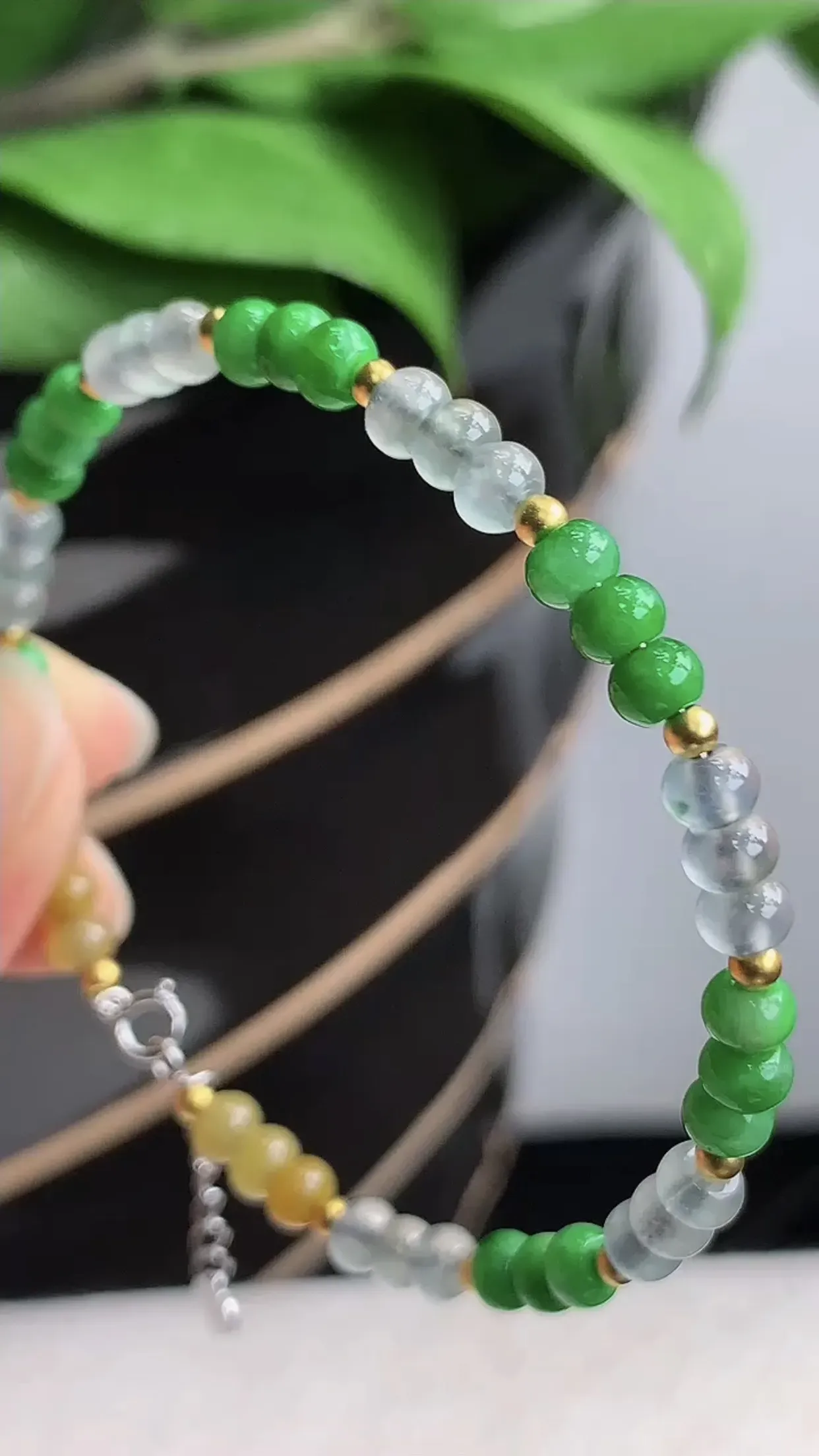 天然A货翡翠老坑冰种18K金镶嵌三彩圆珠算盘珠手串手链 尺寸4.3×2.8mm