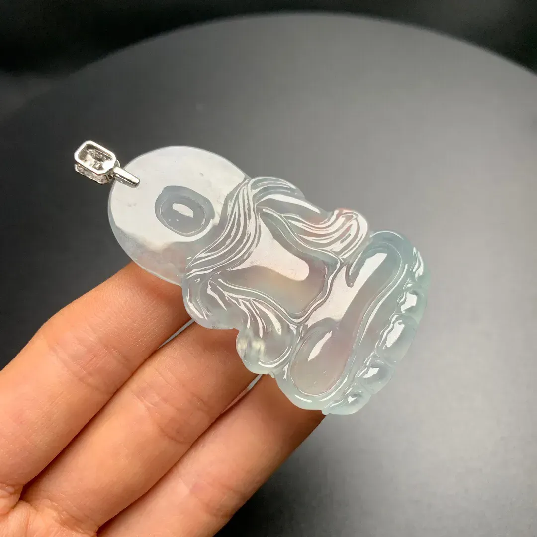 冰种度母吊坠 种好通透 雕工精细 品相佳