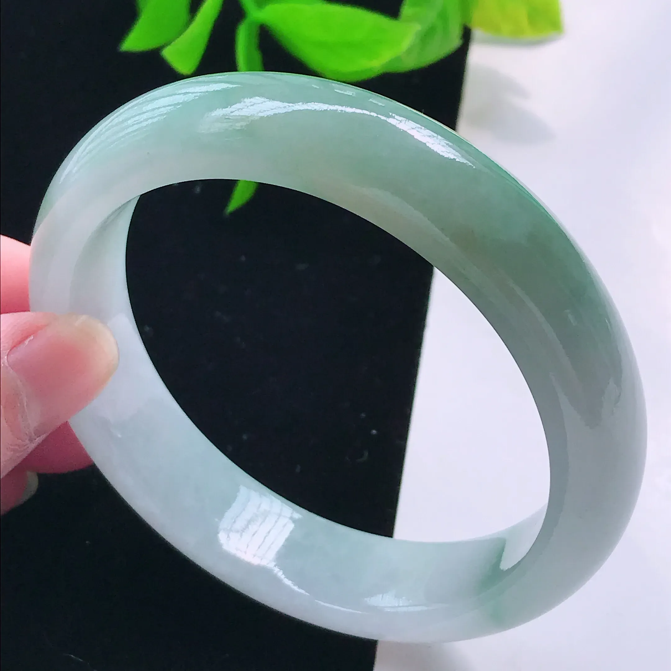 【限时特惠】正圈56.9mm a货翡翠飘花精美正圈翡翠手镯 圈口56.9/13.2/8.1 种老水足 上手漂亮