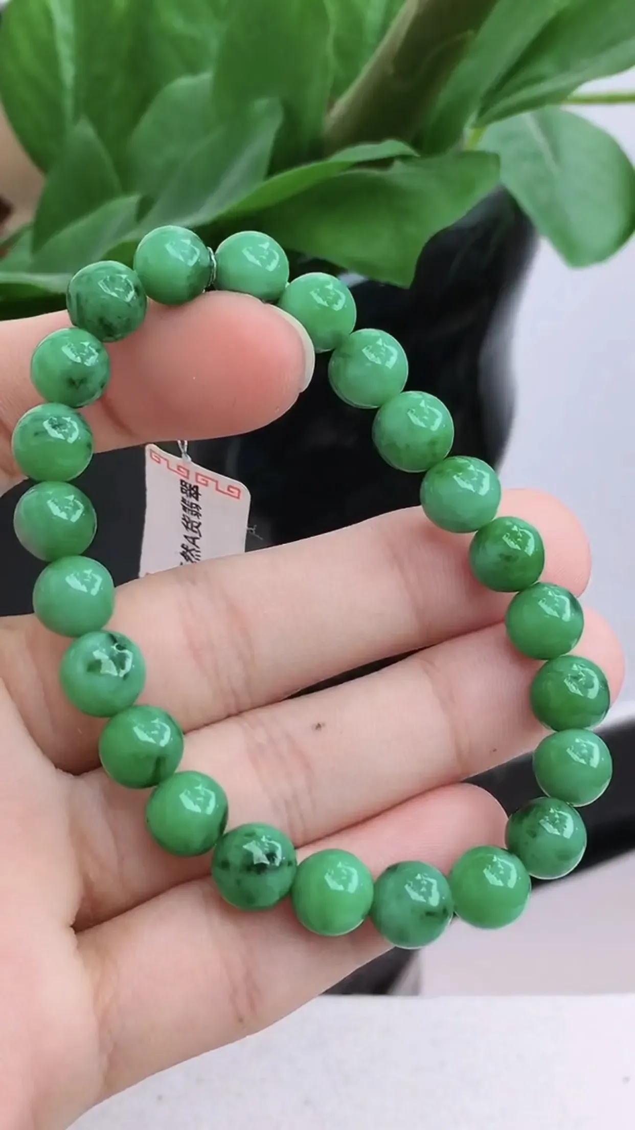 老坑种起胶飘绿圆珠手串手链 尺寸：8mm 共23颗