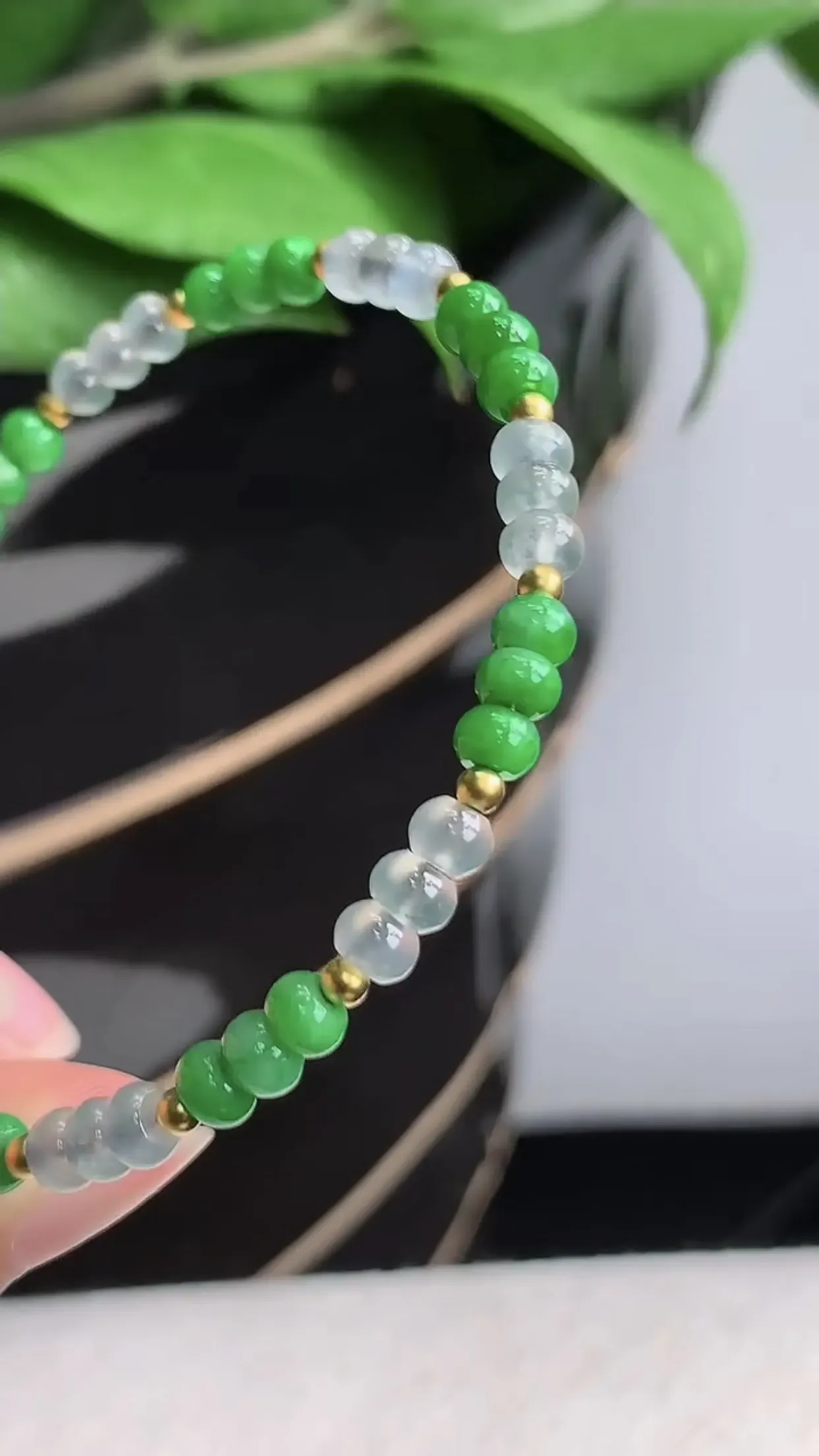 天然A货翡翠老坑冰种18K金镶嵌三彩圆珠算盘珠手串手链 尺寸4.3×2.8mm