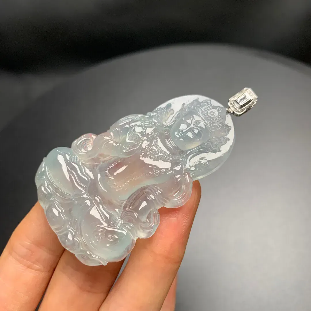 冰种度母吊坠 种好通透 雕工精细 品相佳