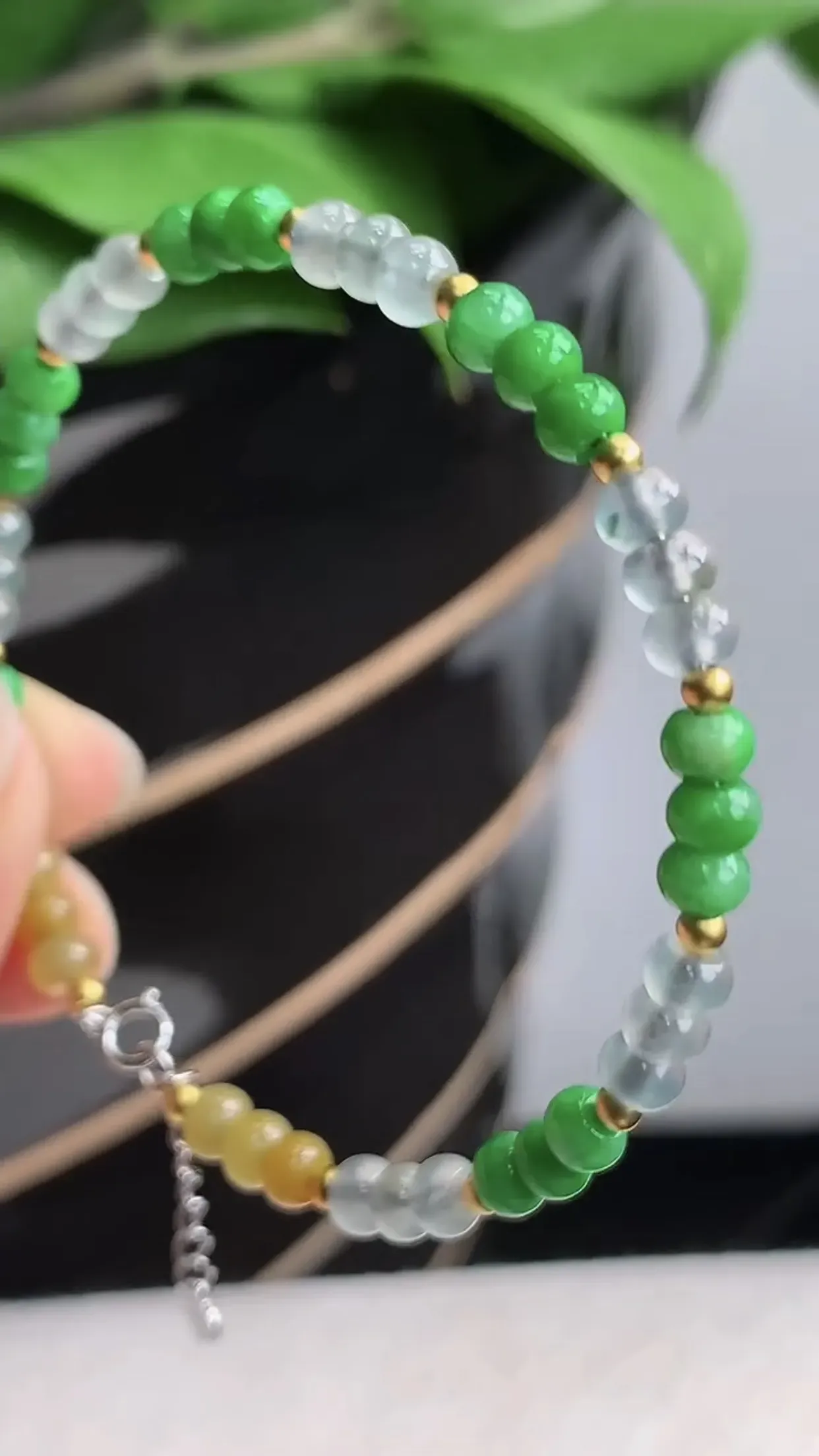 天然A货翡翠老坑冰种18K金镶嵌三彩圆珠算盘珠手串手链 尺寸4.3×2.8mm