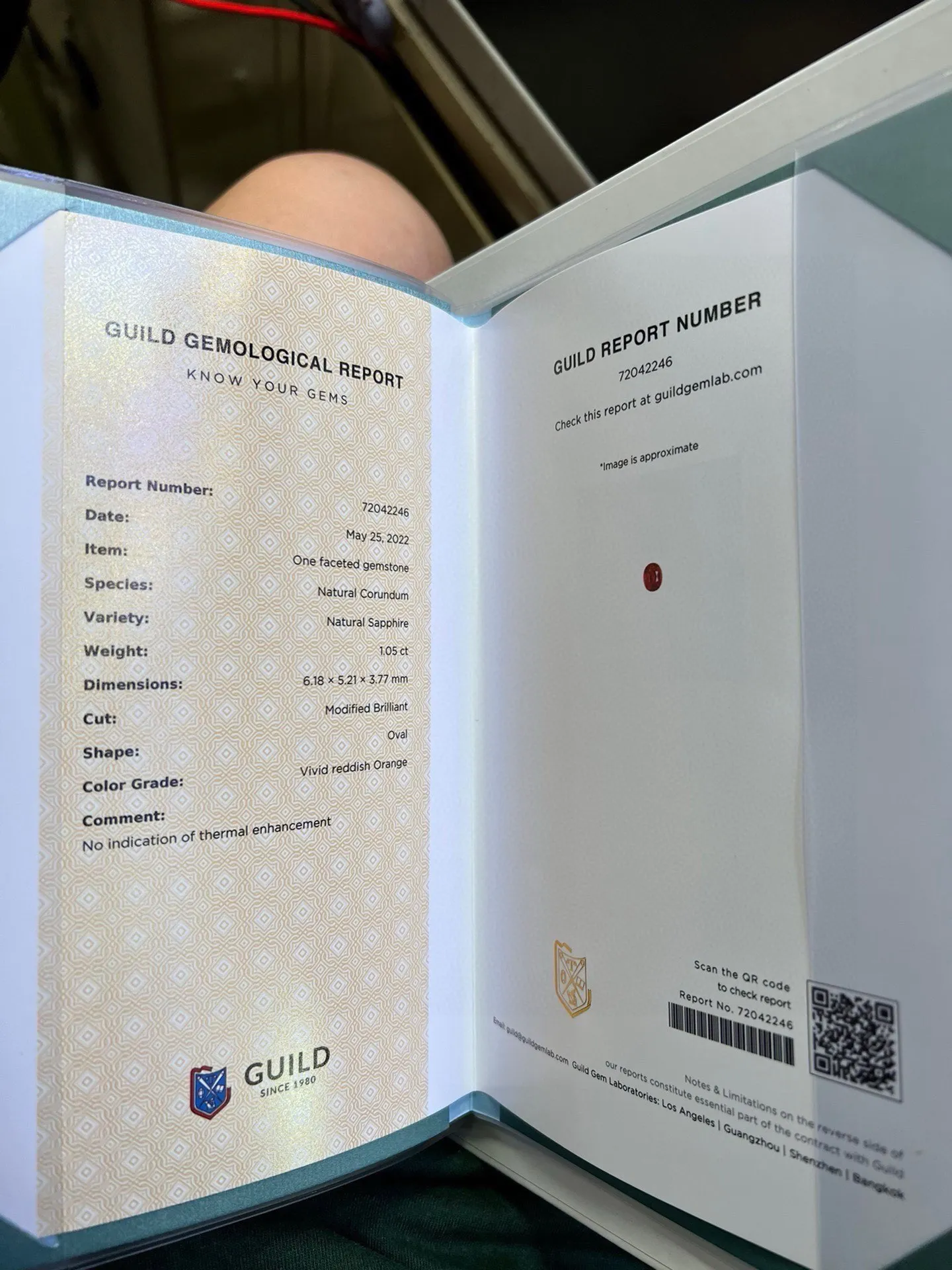 精品新货1.05克拉 粉色蓝宝石 火爆亮色无暗域 满彩不露底 实物更靓丽 喜欢的速度 证书编号：GUILD-72042246