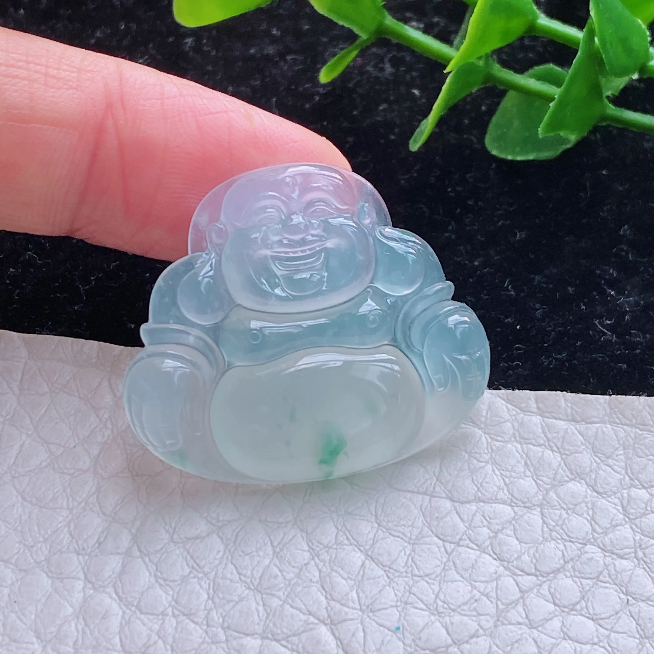 缅甸翡翠A货高冰佛公 开心佛玉坠  冰玻飘花大肚佛玉吊坠 暂无打孔！ljm尺寸:27.1*31.8*