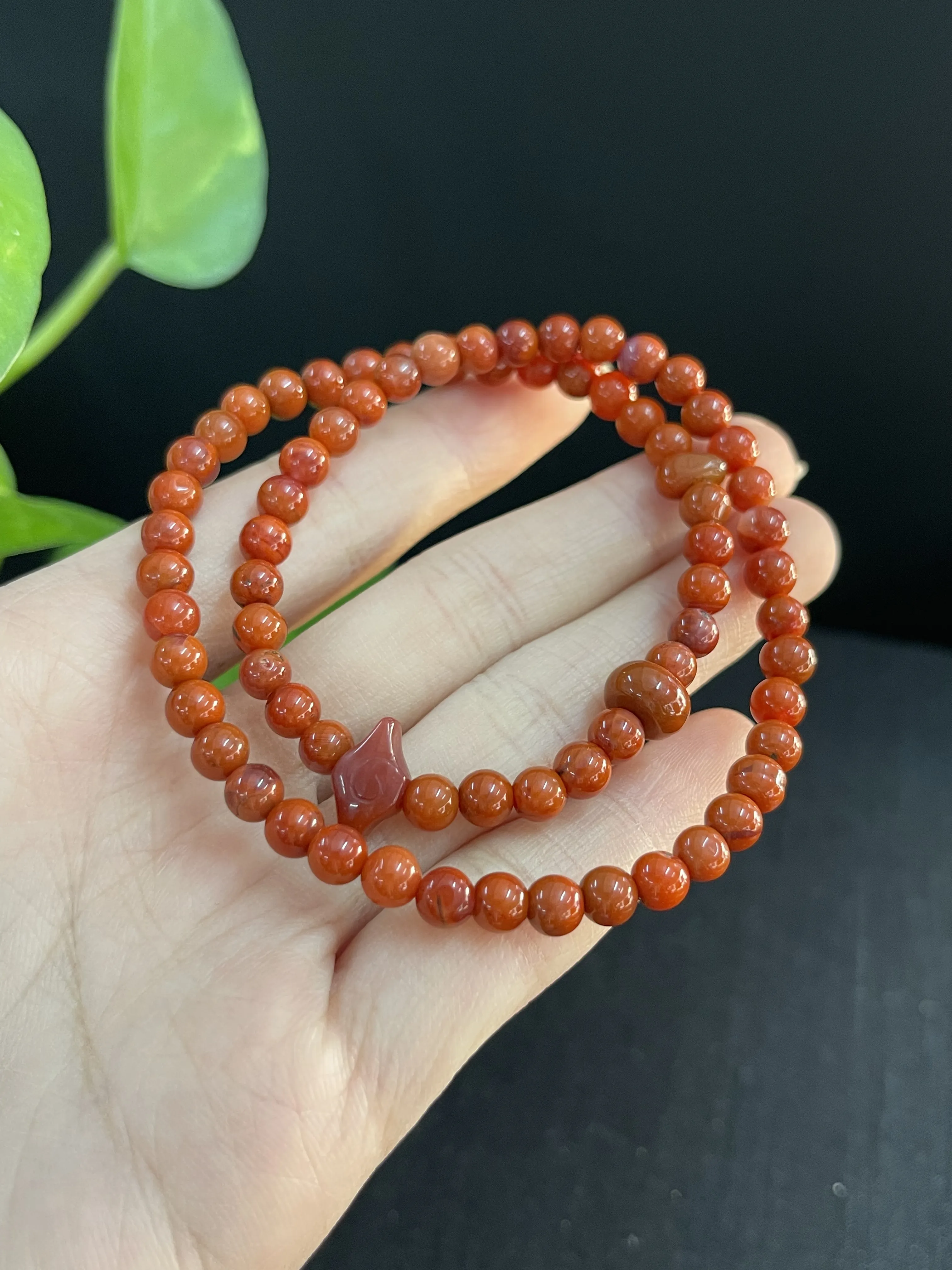 玛瑙珠链，商贸名称“南红玛瑙”