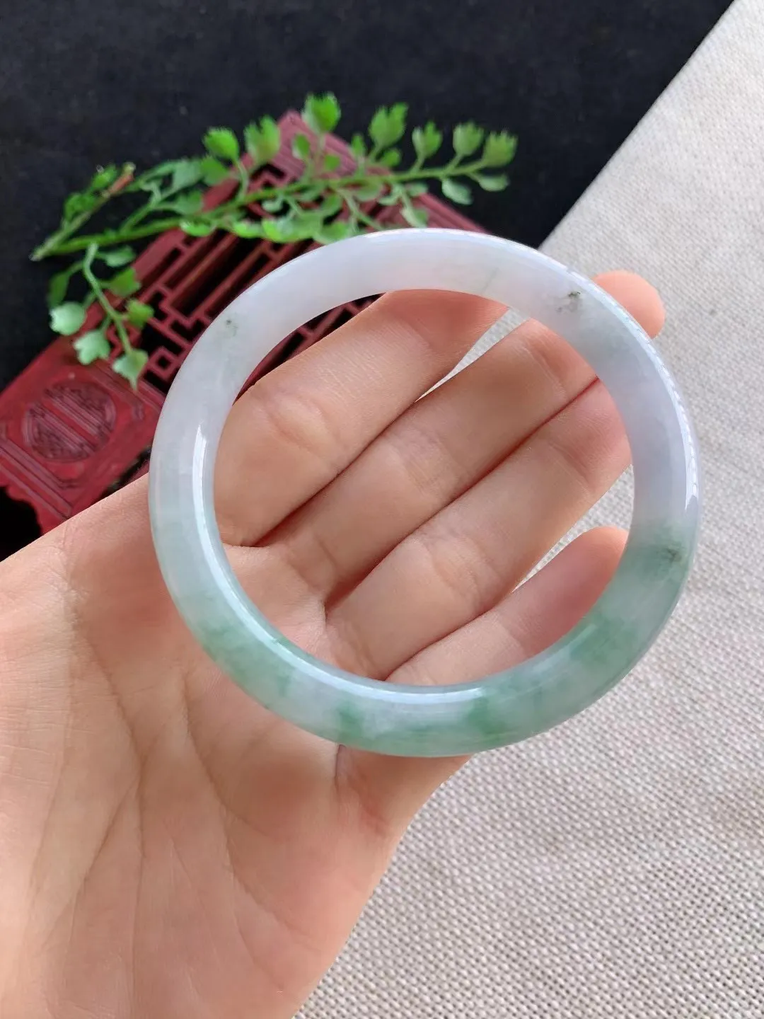 老坑春彩圆条手镯尺寸56圈口×8.3mm重量38.05g