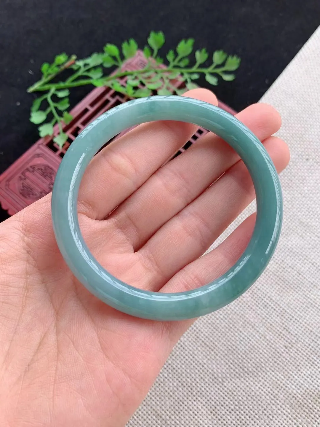 老坑蓝水圆条手镯尺寸56圈口×7.7mm重量32.77g