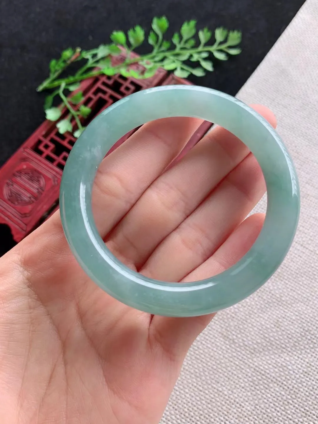老坑蓝水正圈手镯尺寸52圈口×9.8mm重量46.26g W