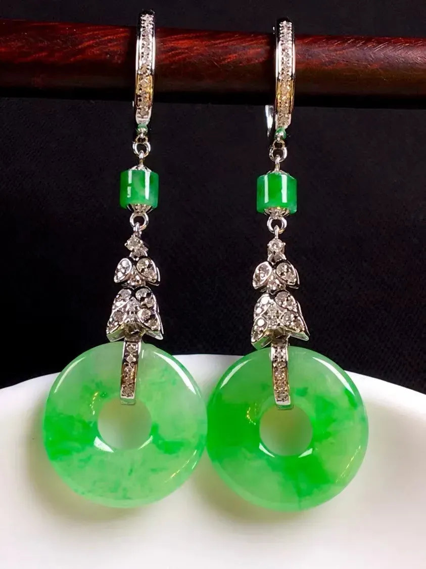 冰种飘阳绿平安扣耳坠、真金真钻镶嵌，种水好，玉质细腻 .裸石尺寸 14.8*2.8