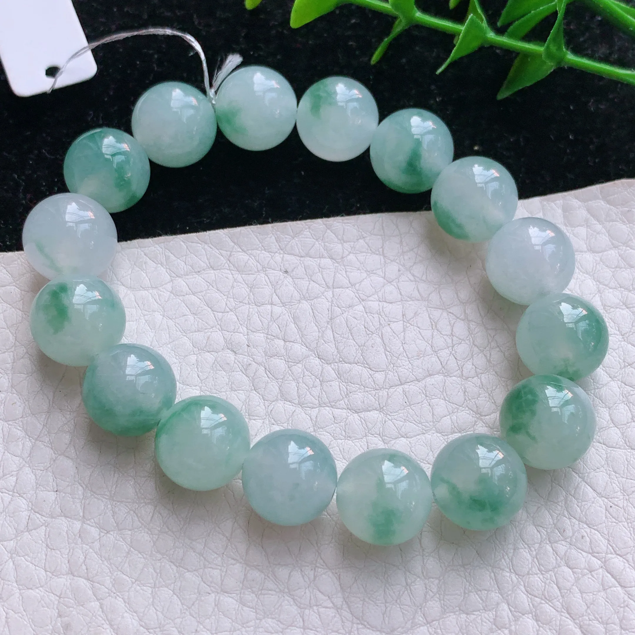 自然光实拍！老坑冰飘蓝绿花圆珠12.3mm玉手链 手串 种老水足 冰胶感足 底子干净纯美 花式飘逸 色泽鲜亮 佩戴优雅大方！qxm 尺寸:12.3mm