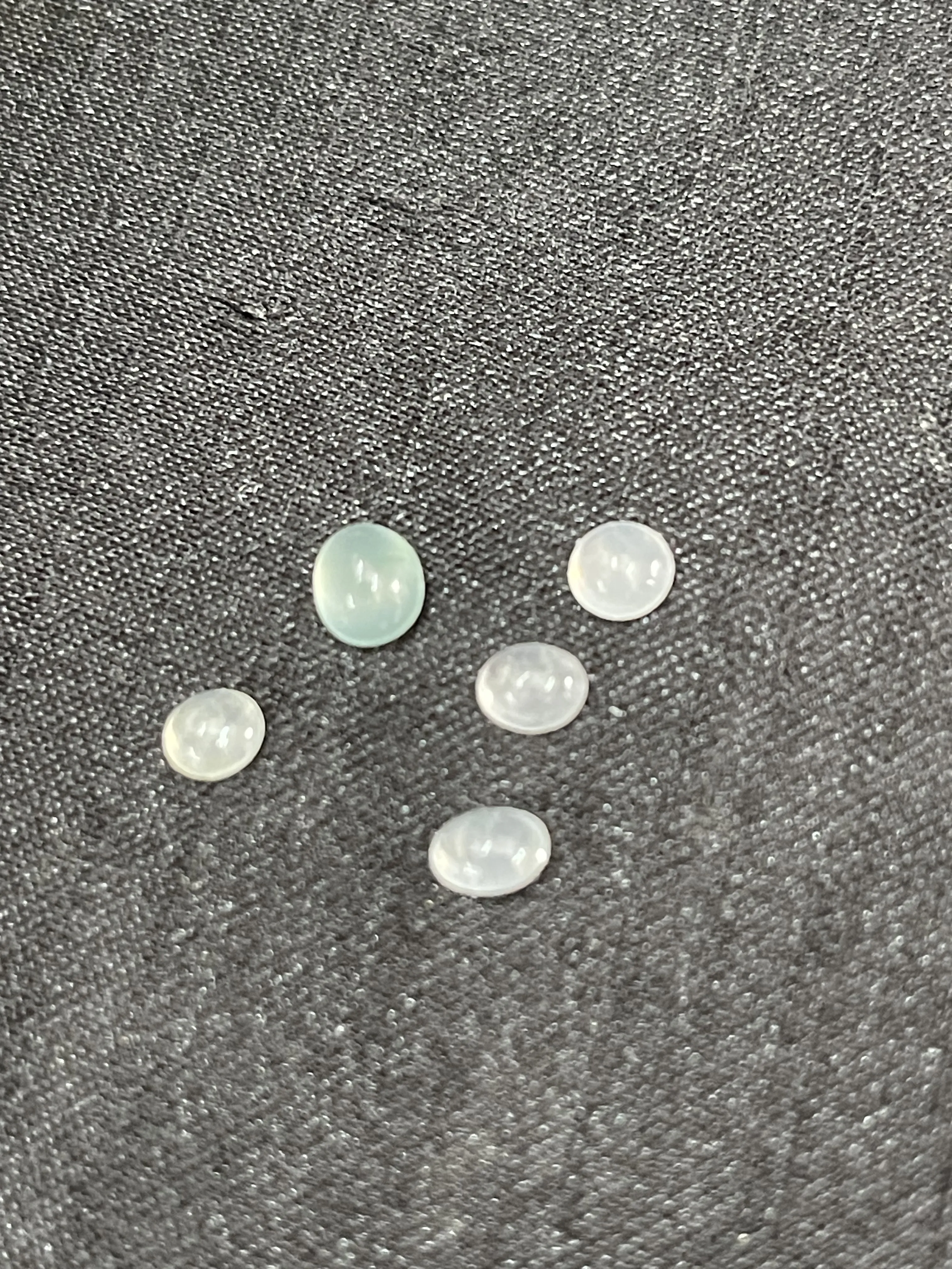 高冰蛋面翡翠戒面一手缅甸玉翡翠戒面起光镶嵌翡翠玉戒指单面耳坠镶嵌戒面一手起光冰透