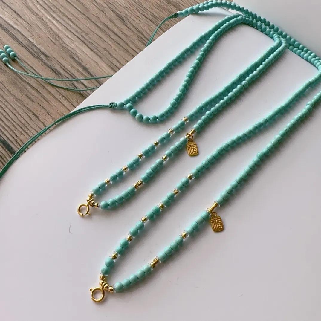 天然原矿绿松石挂链链，搭配18k金配饰，可搭配各种吊坠，规格2.8mm，同款随机发