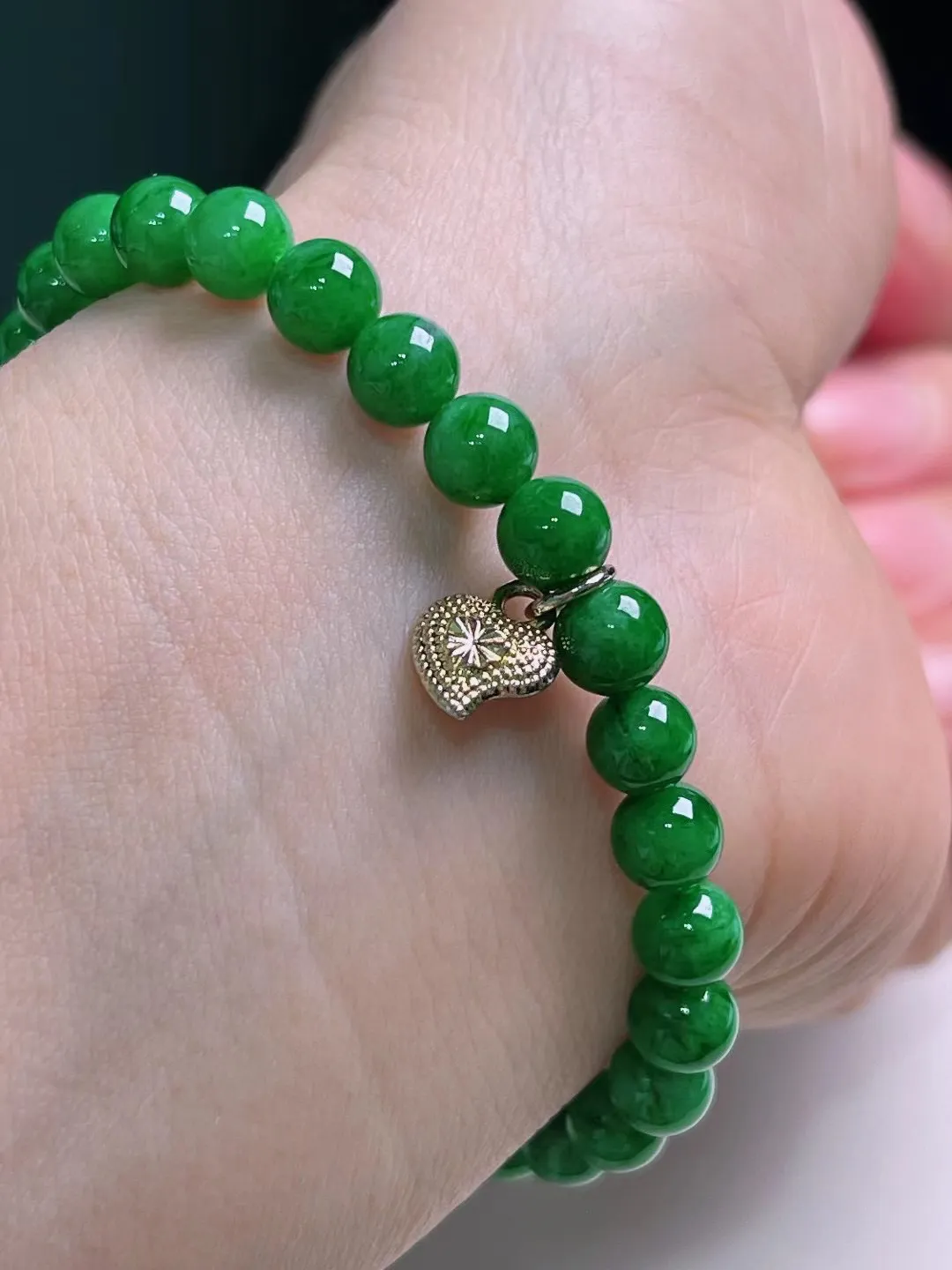 强力推荐，天然A货翡翠，满绿玉珠手链，尺寸6.0